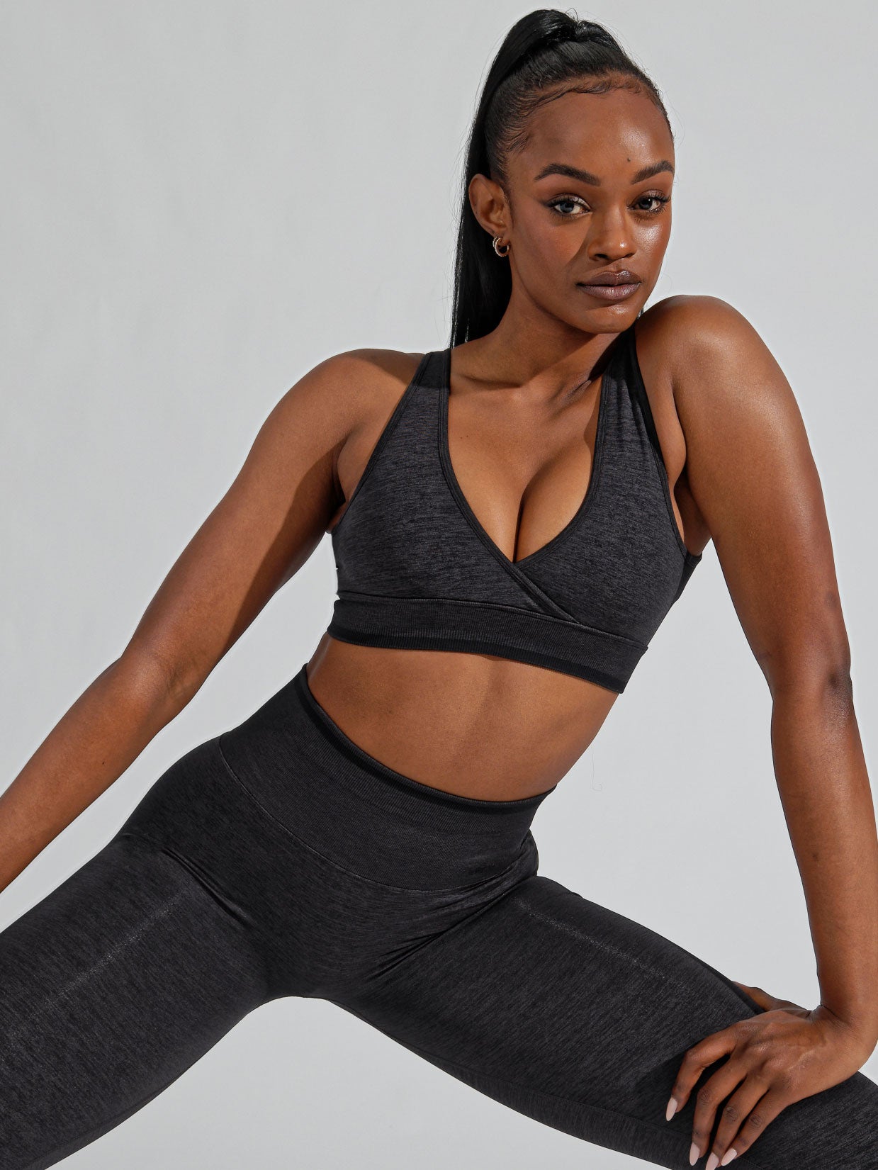BBL Seamless Reversible Sports Bra Charcoal - Main Image