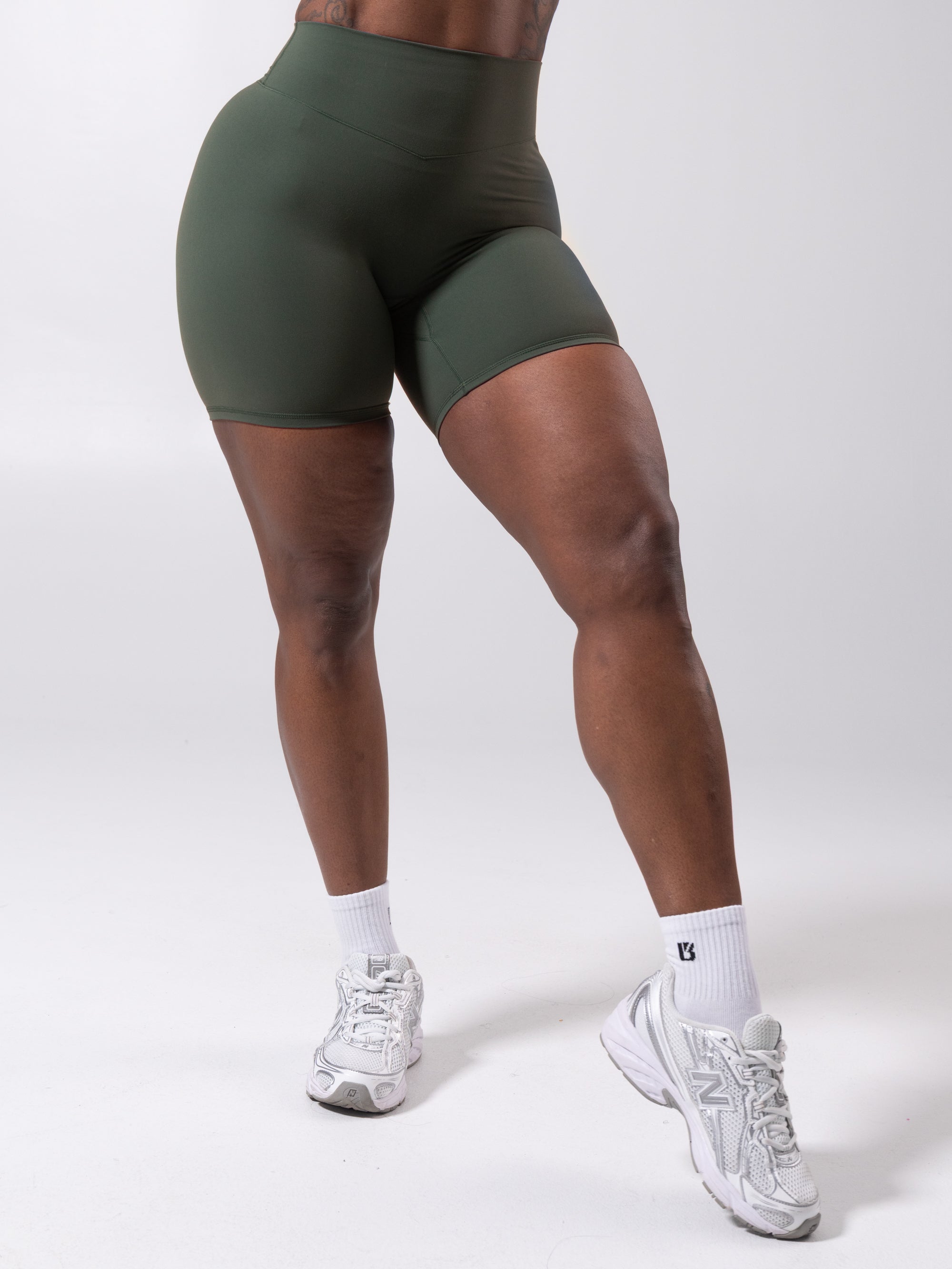 Legacy Short 6