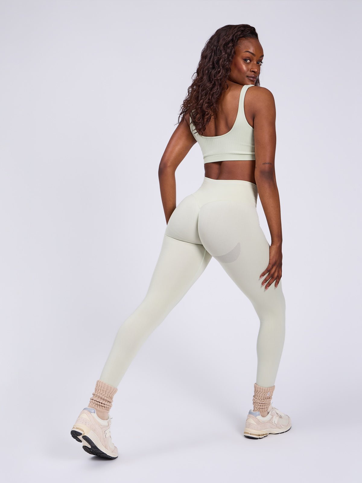 Bubble Gum Scrunch Leggings – Gym Bunny fitness apparel