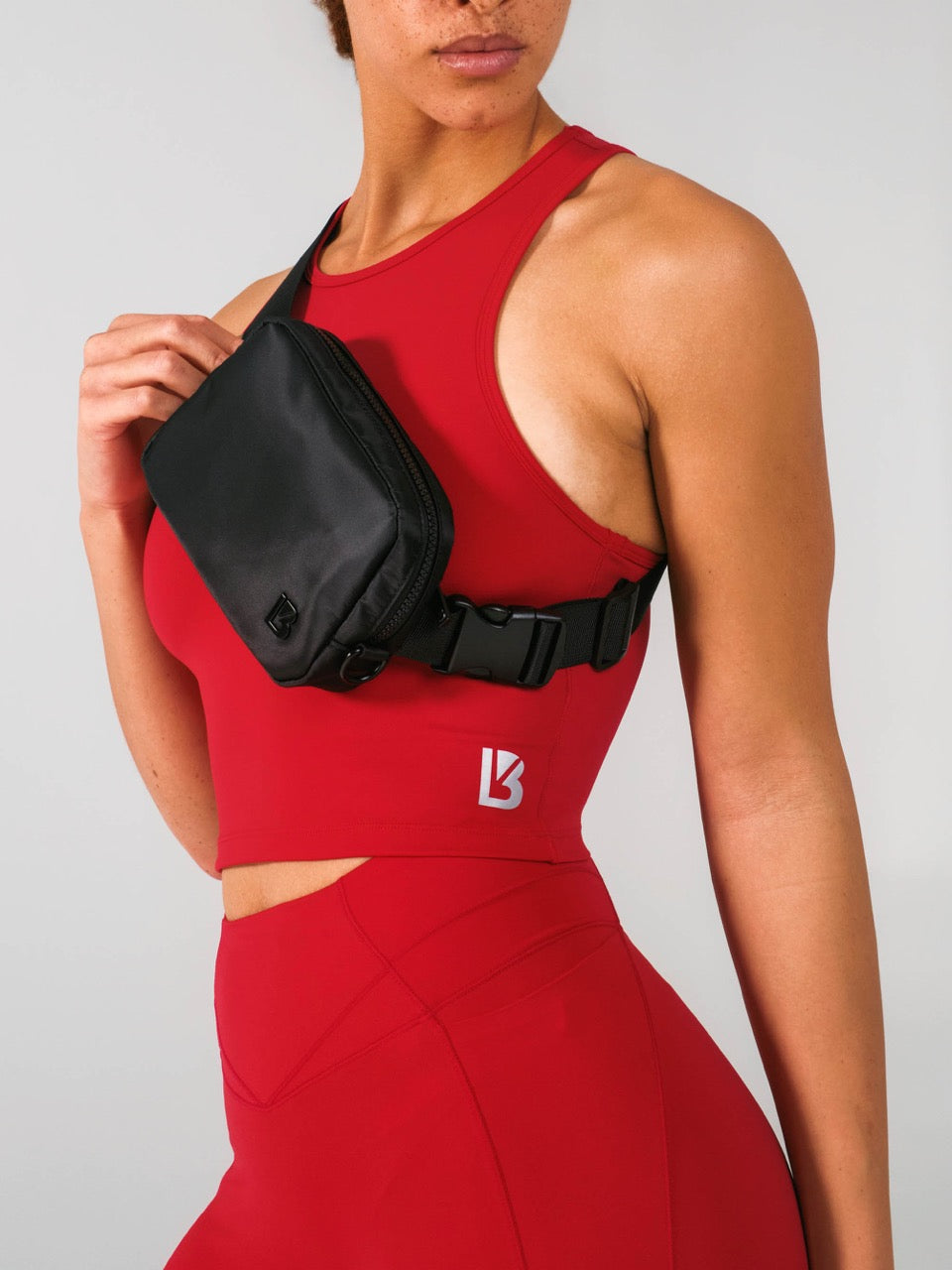 Breakthrough Belt Bag - Onyx Black