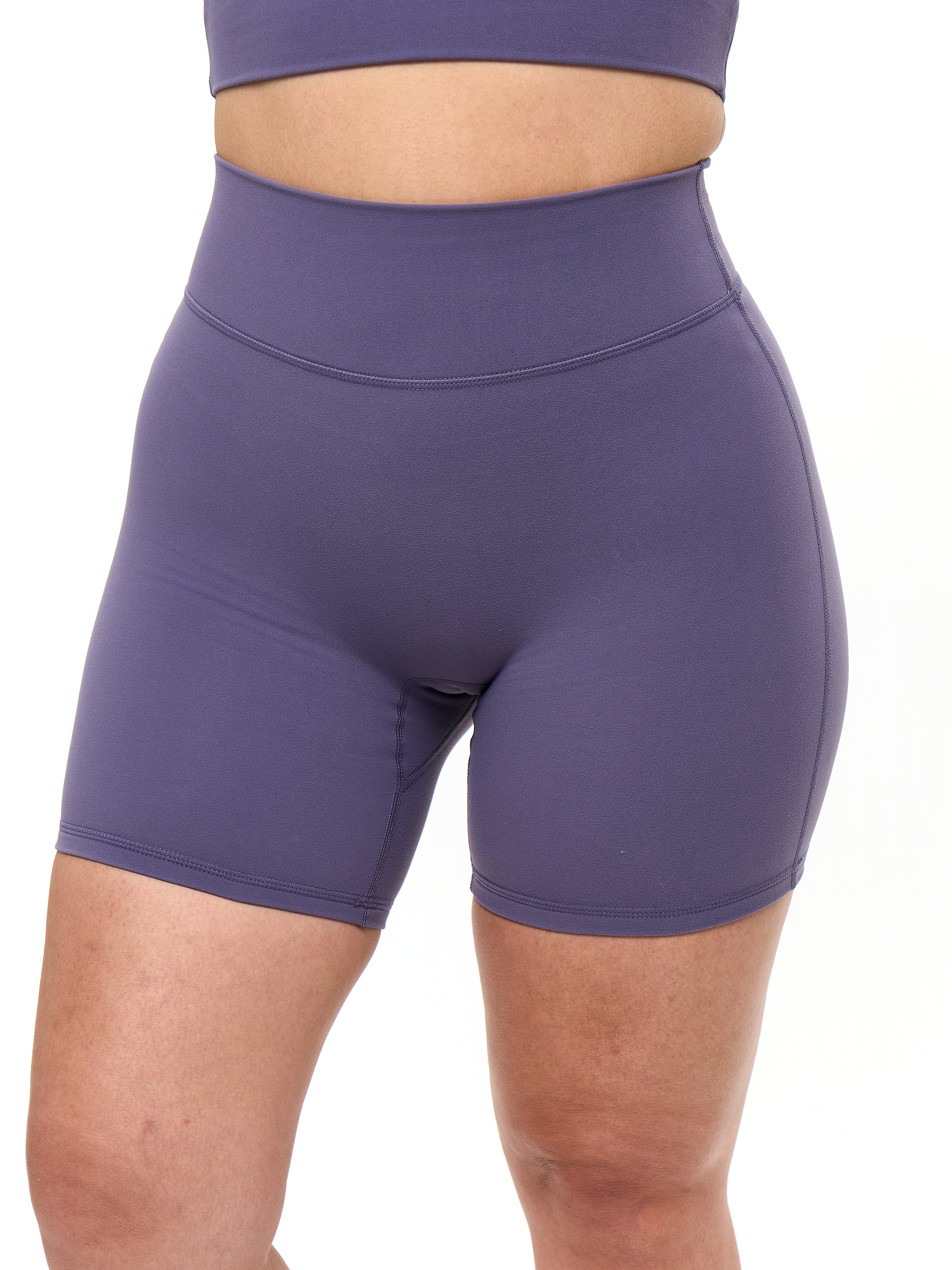 Legacy Short 6" - Shadow Berry