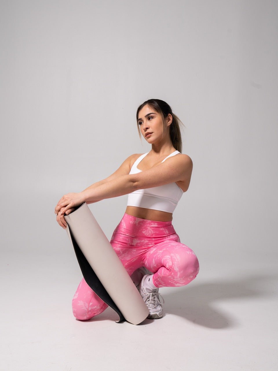 Legacy Legging - Essential Print