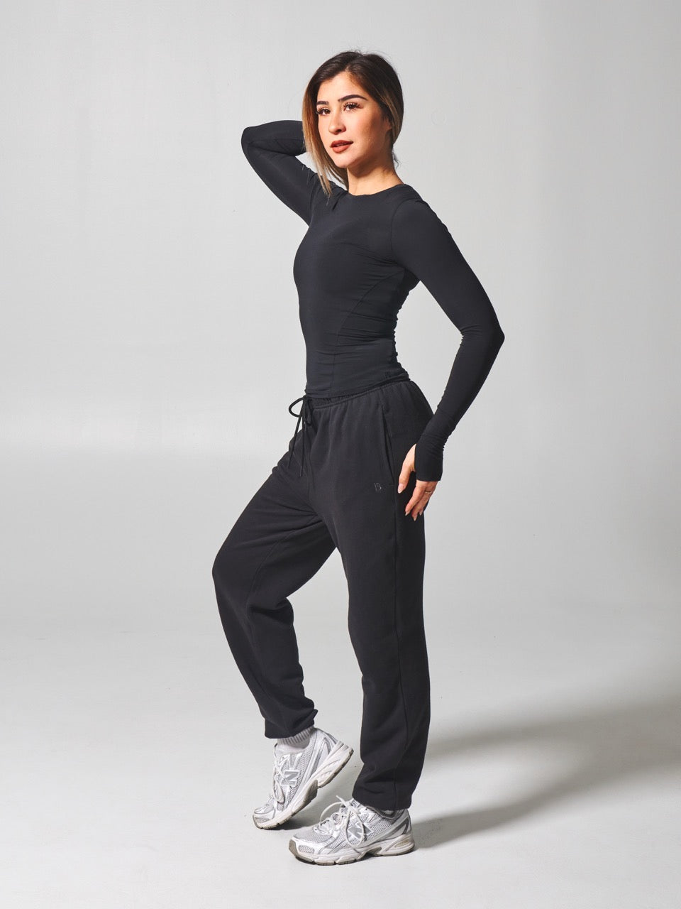 Halo Long Sleeve Hip Tee - Onyx Black