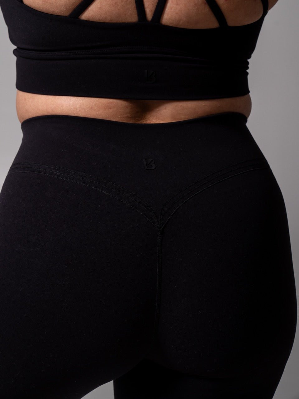 Micro Legacy Legging - Onyx Black