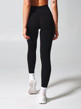 Thumbnail 5 of Contour Pocket Legging - Onyx Black, 5 of 7