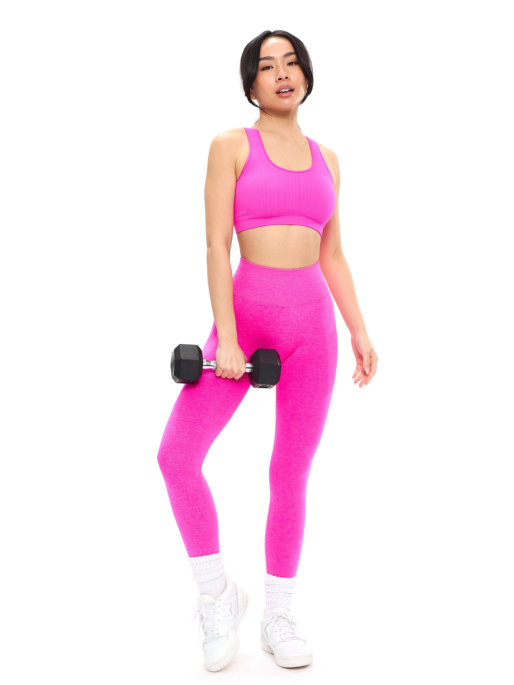Scoop Seamless Sports Bra - Hard Candy