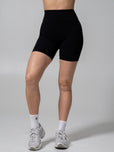 Legacy Short 6” - Onyx Black