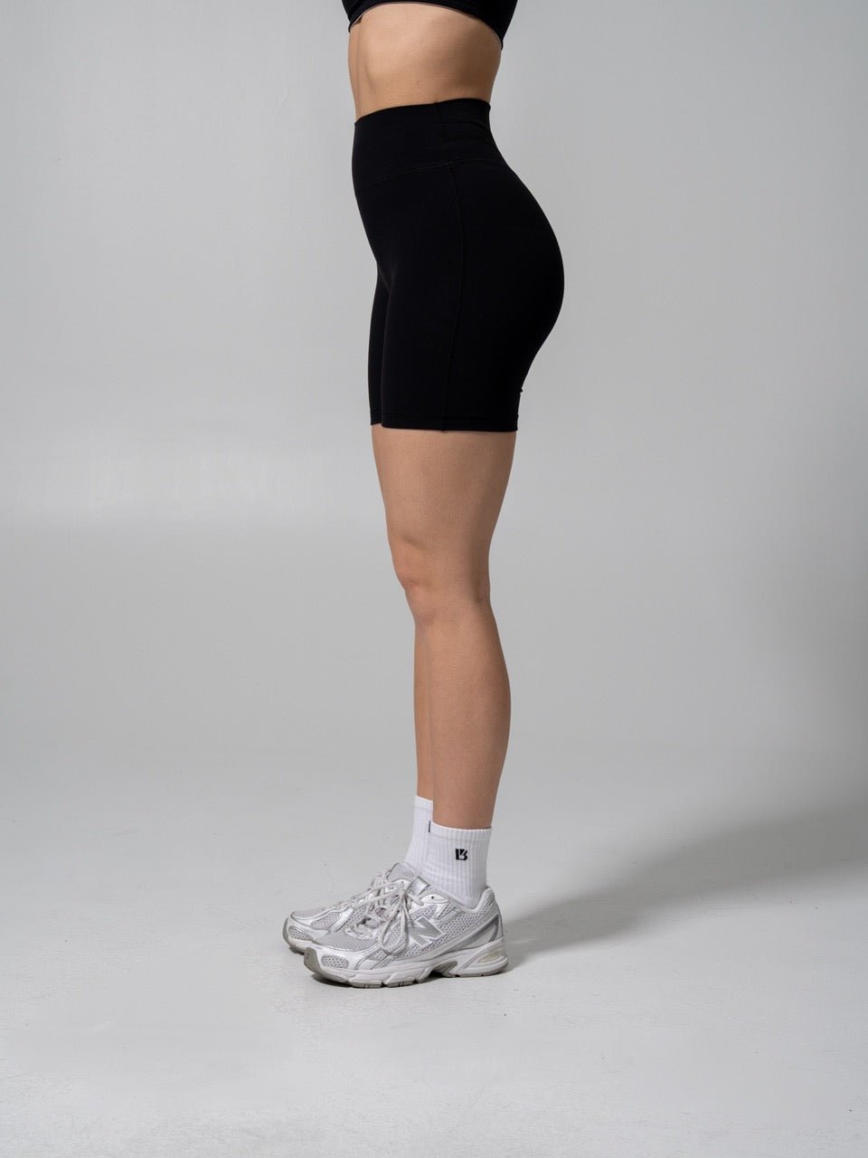 Legacy Short 6” - Onyx Black