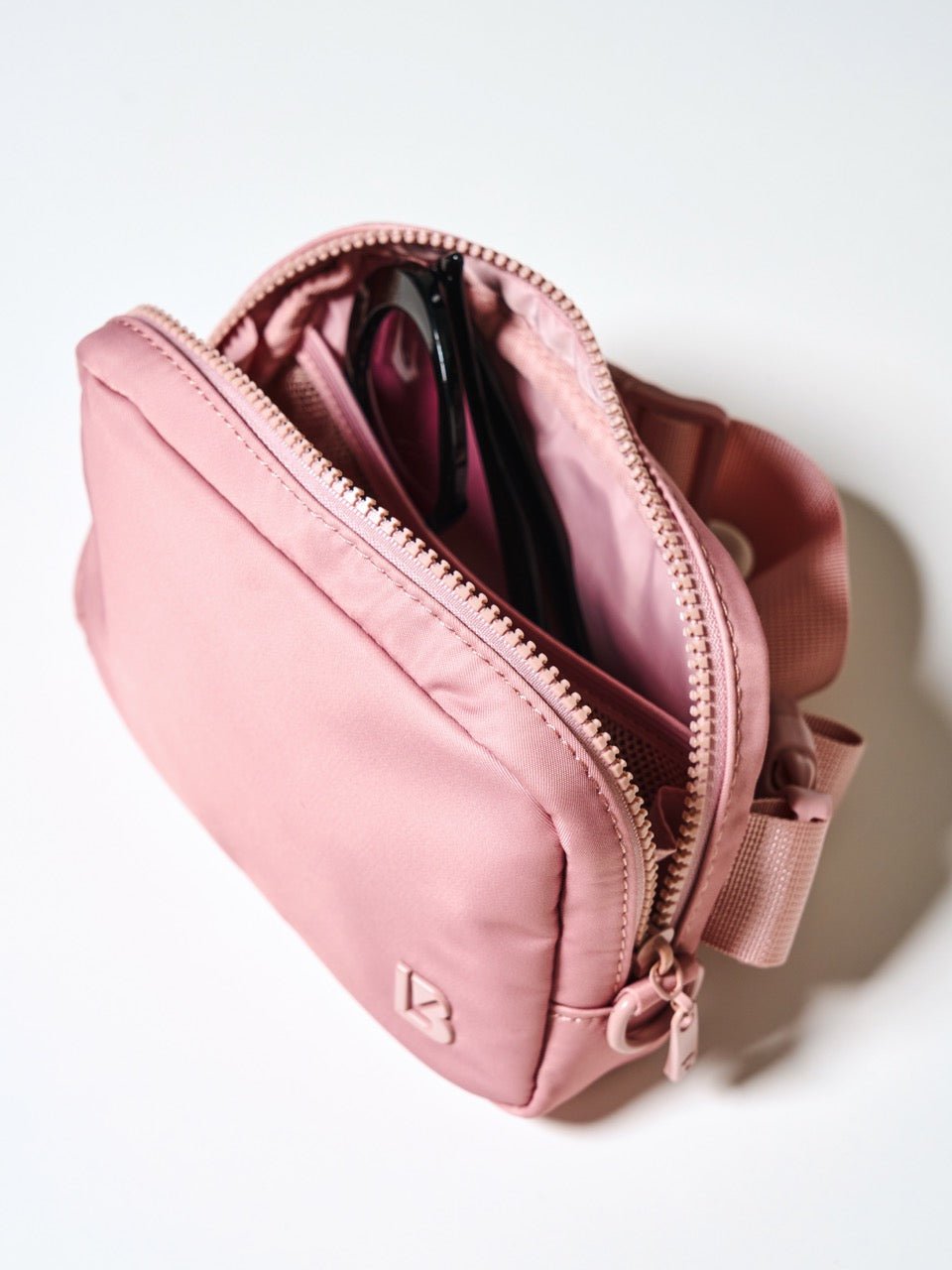Breakthrough Belt Bag - Strawberry Milk