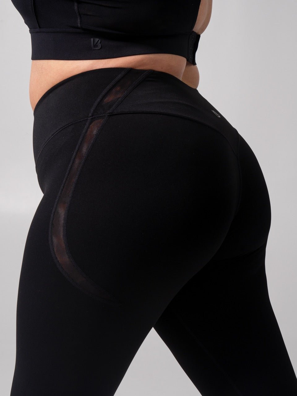 Aspire Airbrush Legging - Onyx Black