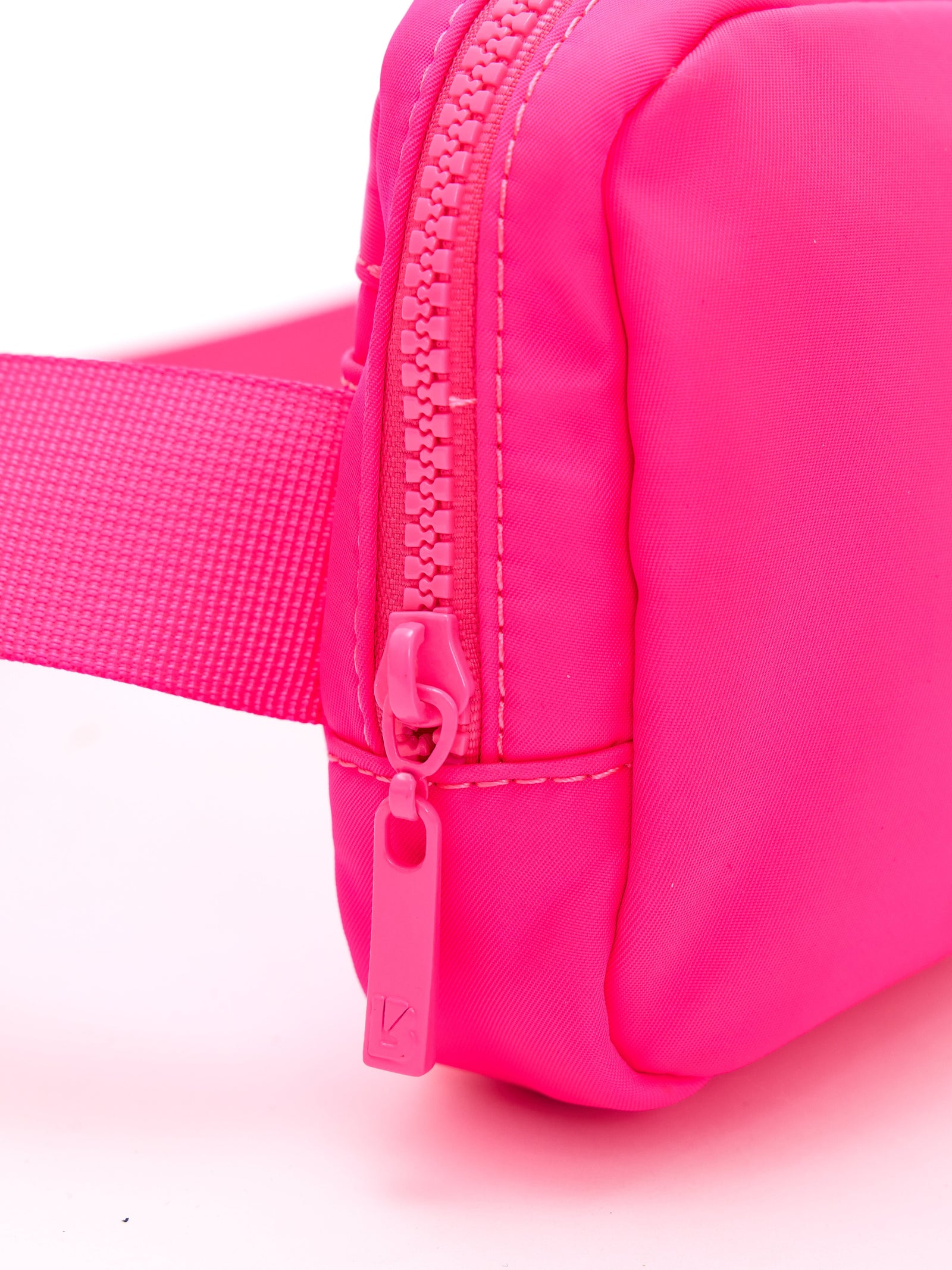 Breakthrough Belt Bag - Hard Candy