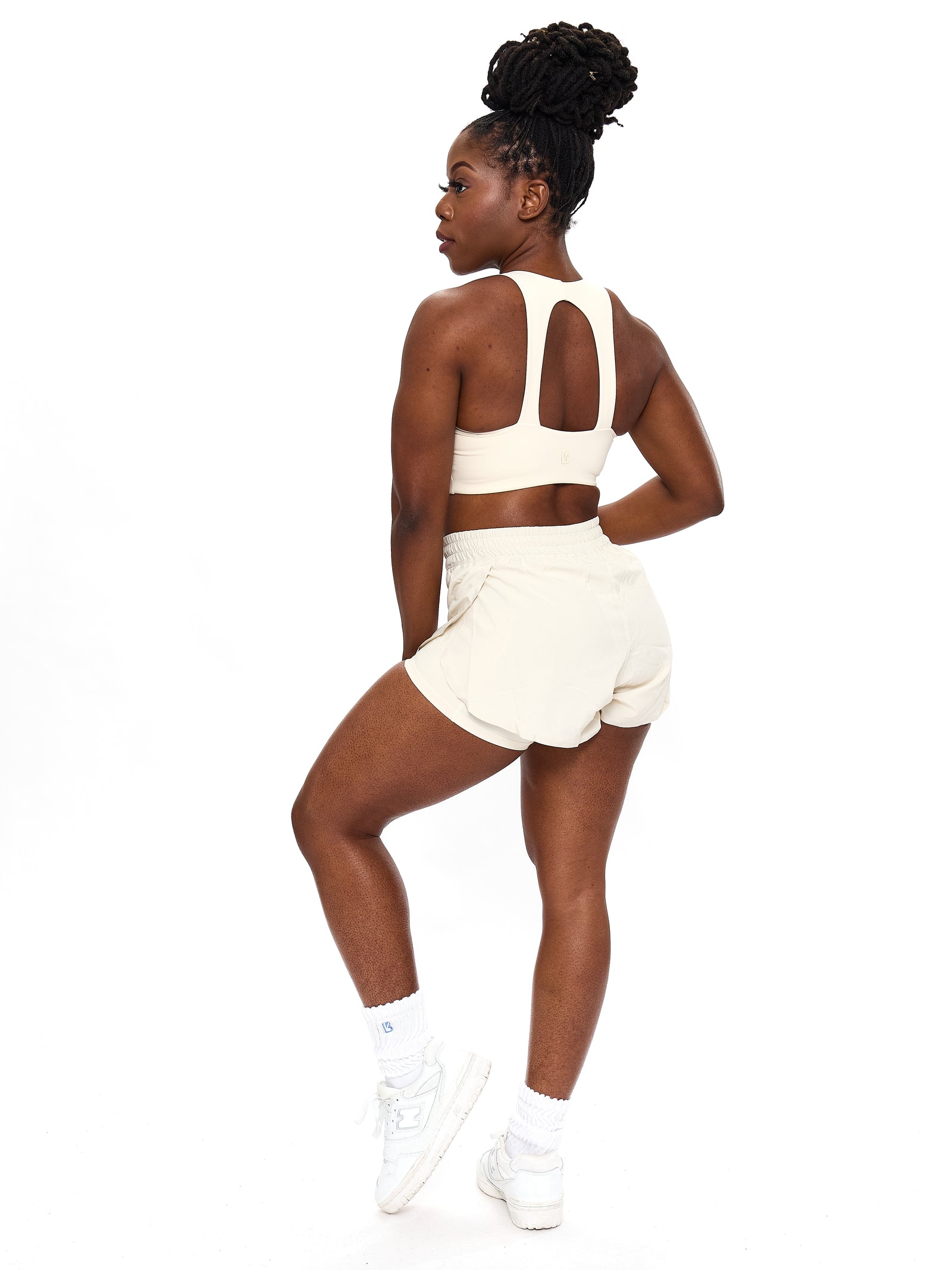 *PREORDER* Nubre Notch Sports Bra - Oat Milk