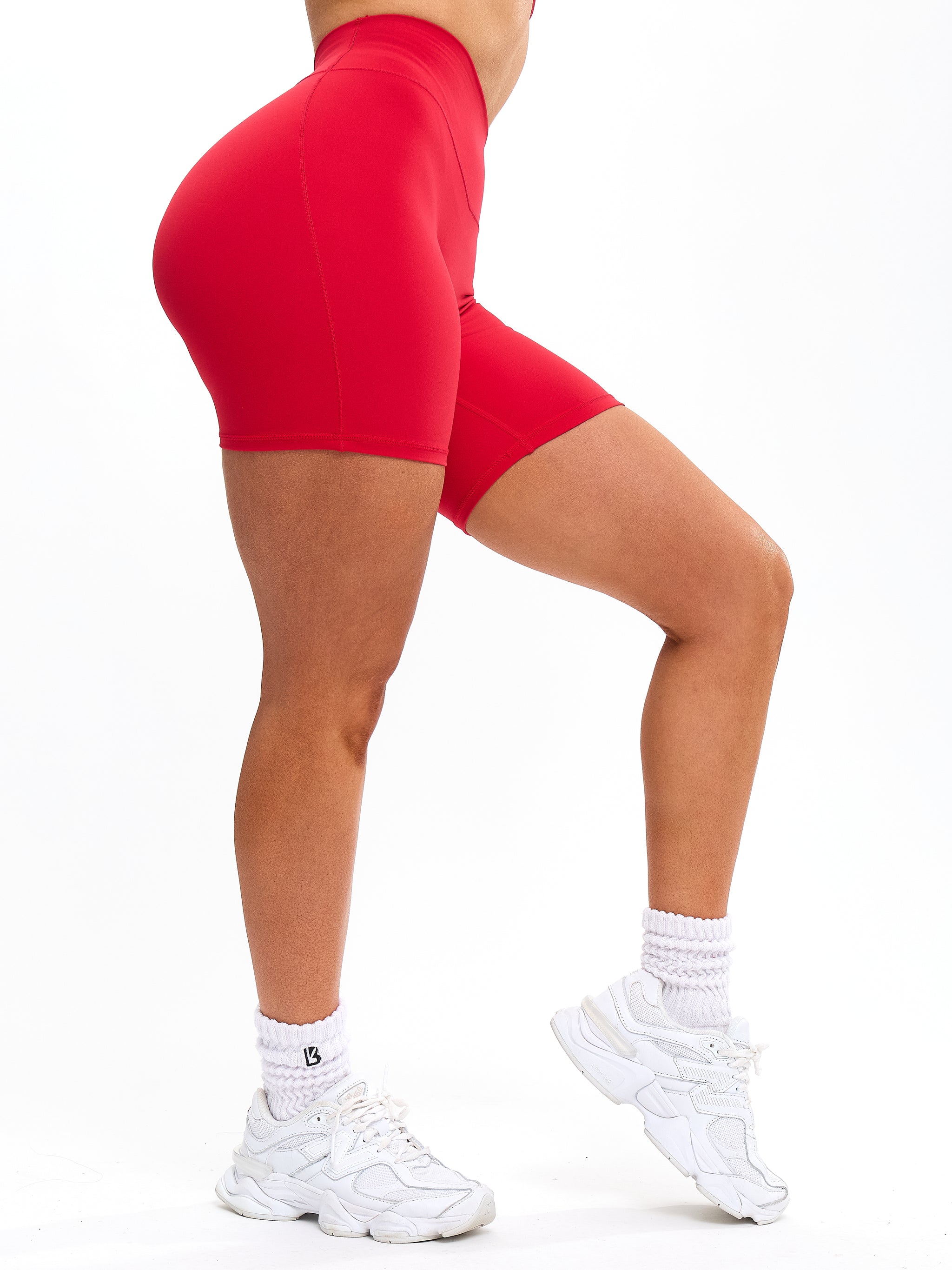 Aggressive Scrunch Short 7" - Lipstick Red