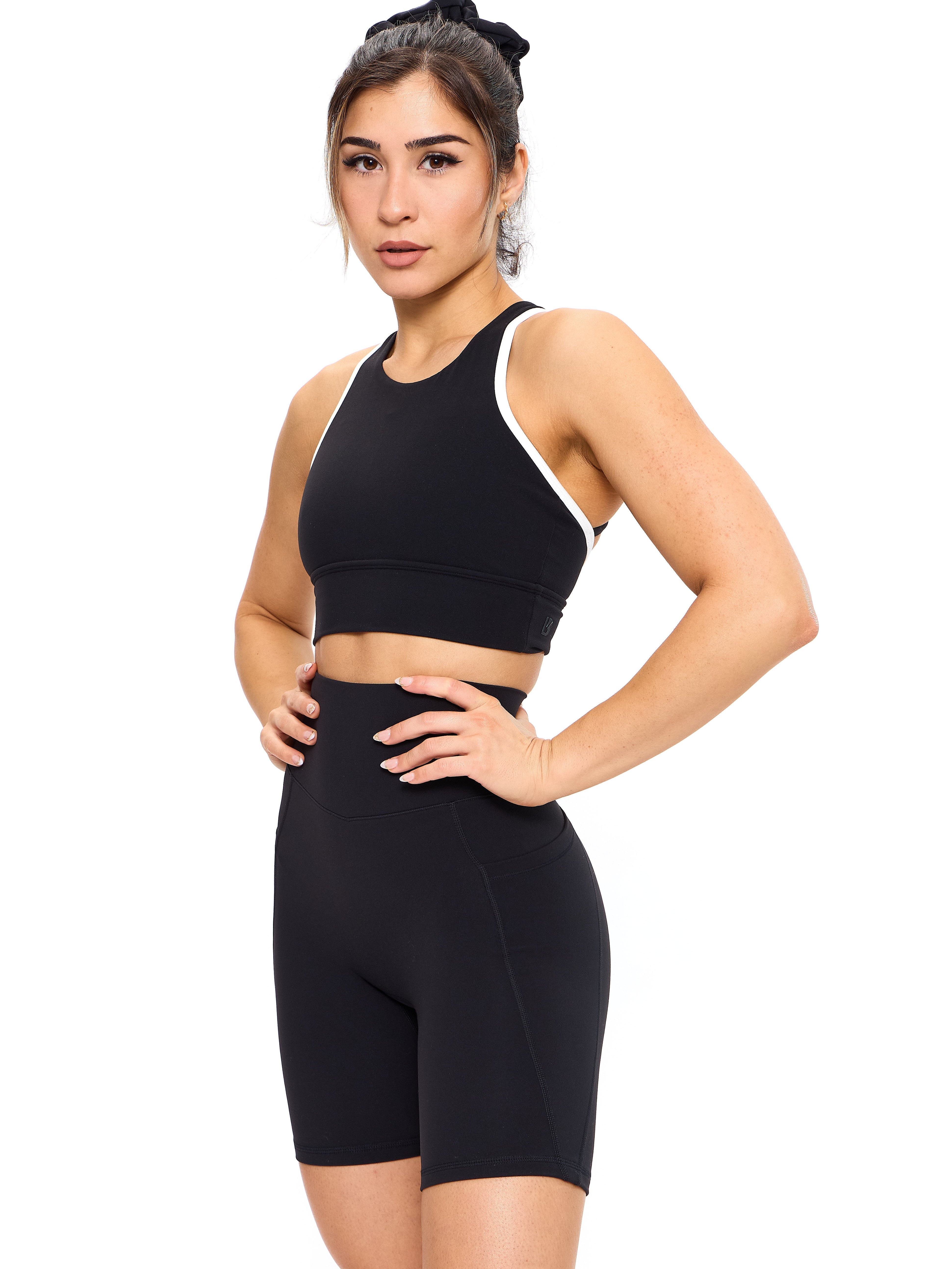 Rosa Pocket Short 7