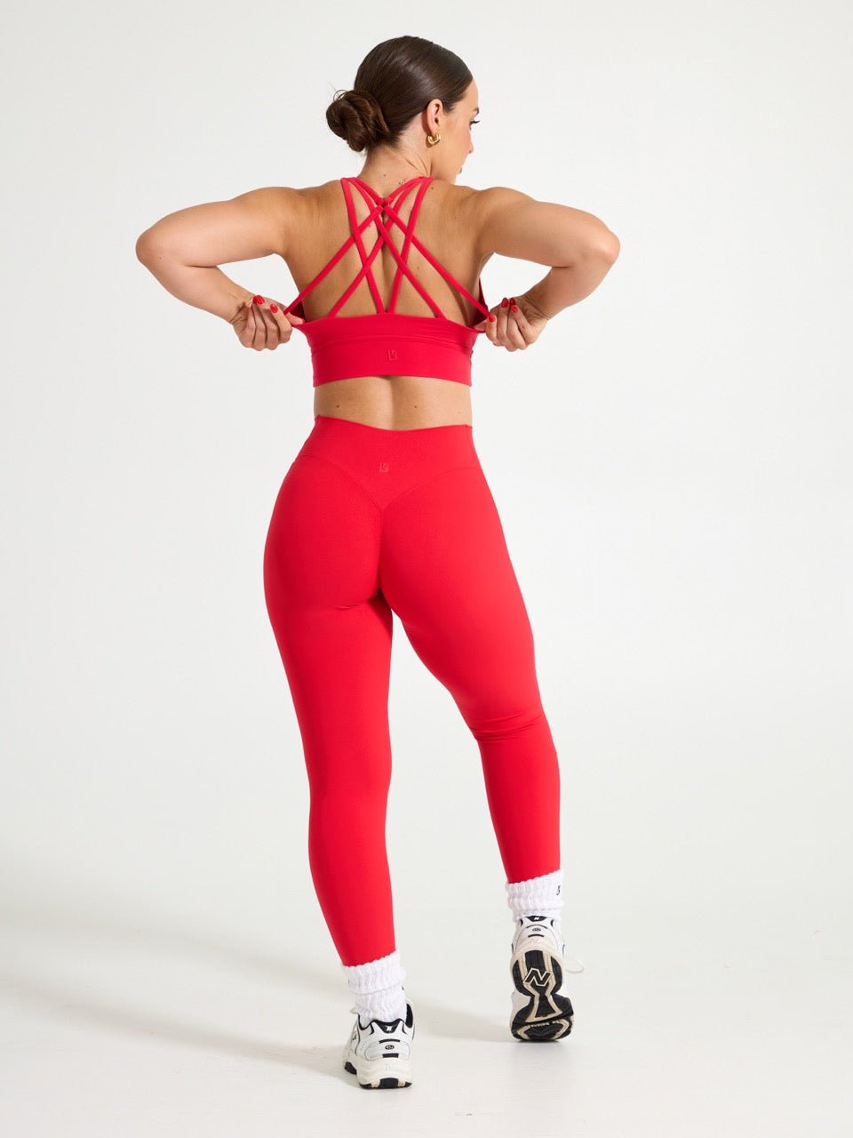 Revolution Sports Bra - Salsa Red