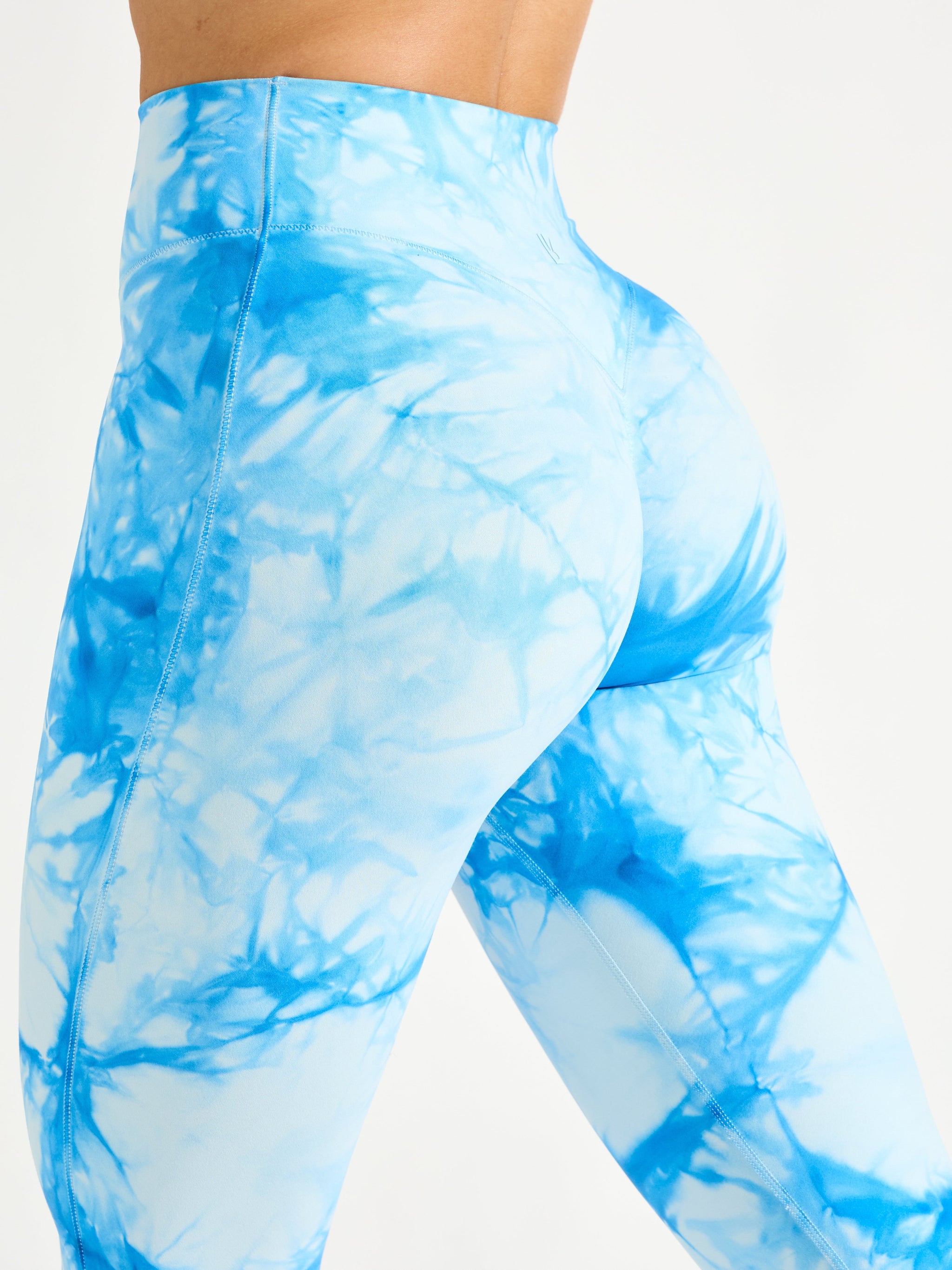 Aggressive Scrunch Flare Legging - Blue Bubbles Tie Dye