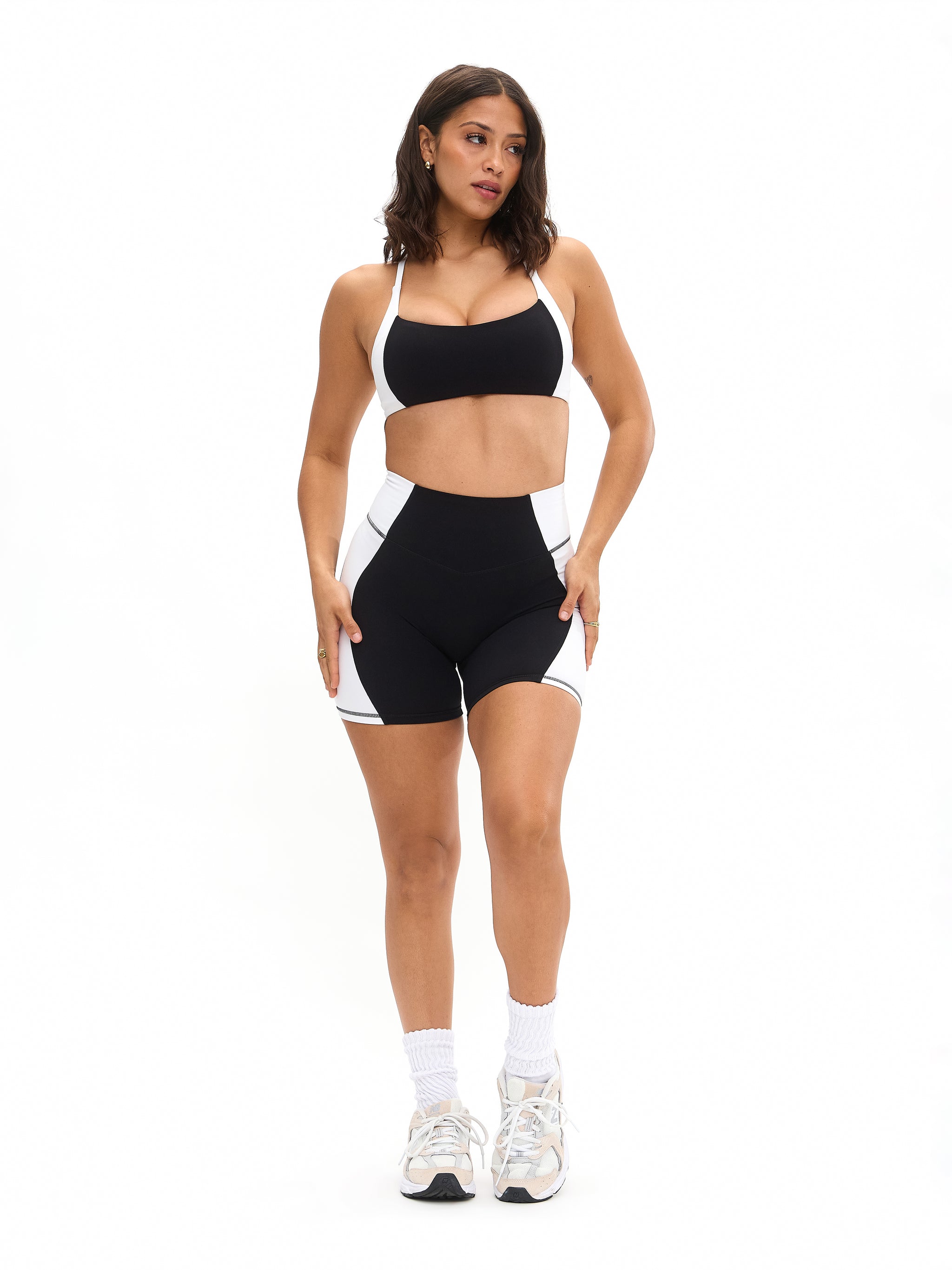 Aurora Sports Bra - Onyx Black and White