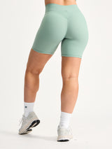 Thumbnail 2 of Micro Legacy Short 6" - Garden Party, 2 of 5