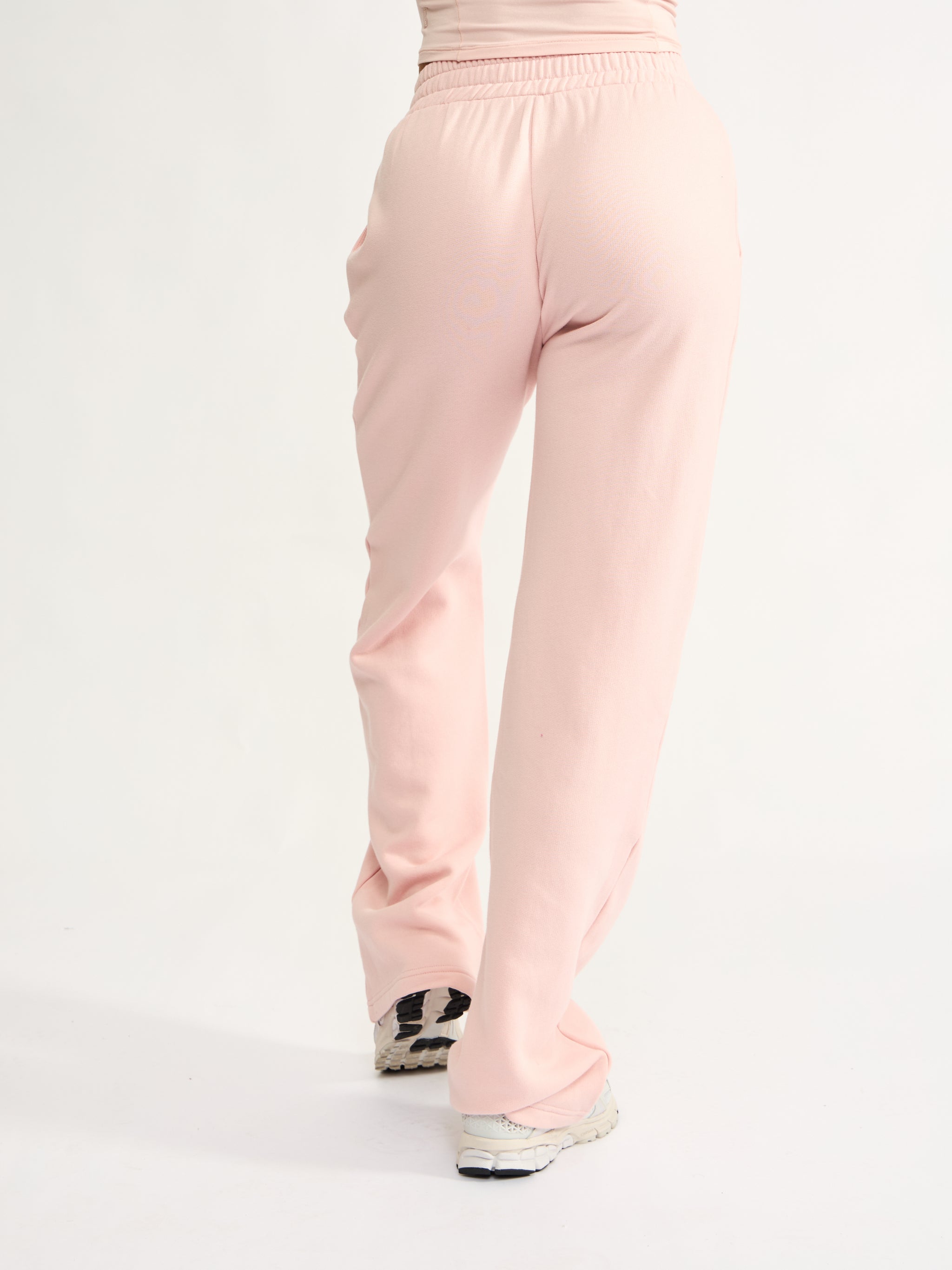 Threads Crossover Sweat Pant - Love Story