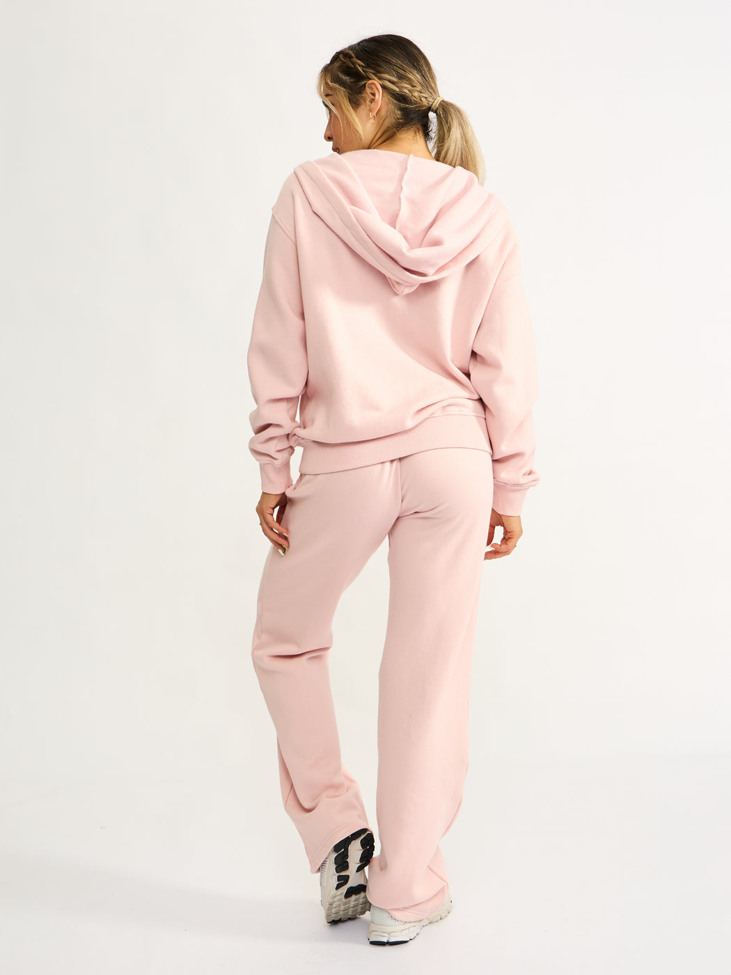 Threads Crossover Sweat Pant - Love Story