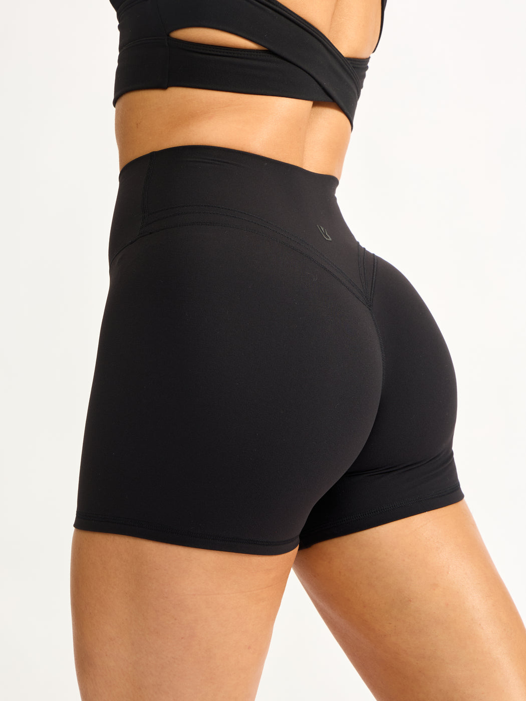 Micro Legacy Short 4" - Onyx Black