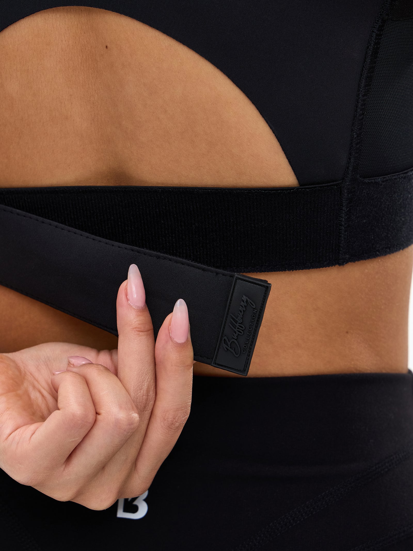 Wicked Sports Bra - Carbon Black