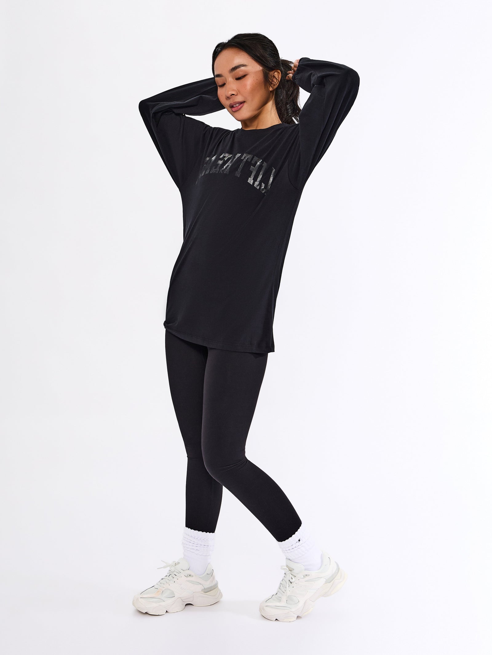 Selfie Long Sleeve Graphic Tee - Black