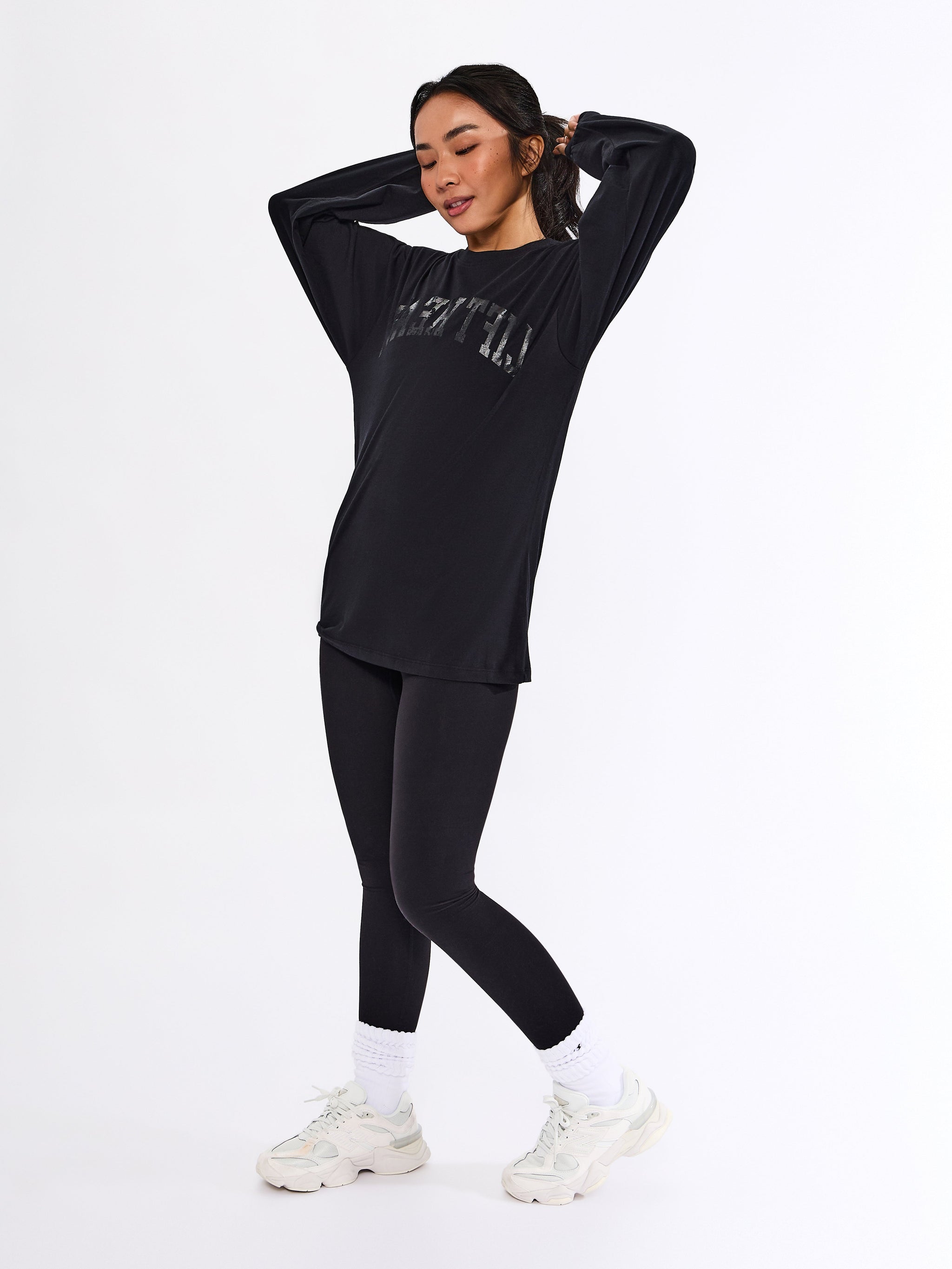 Selfie Long Sleeve Graphic Tee - Black