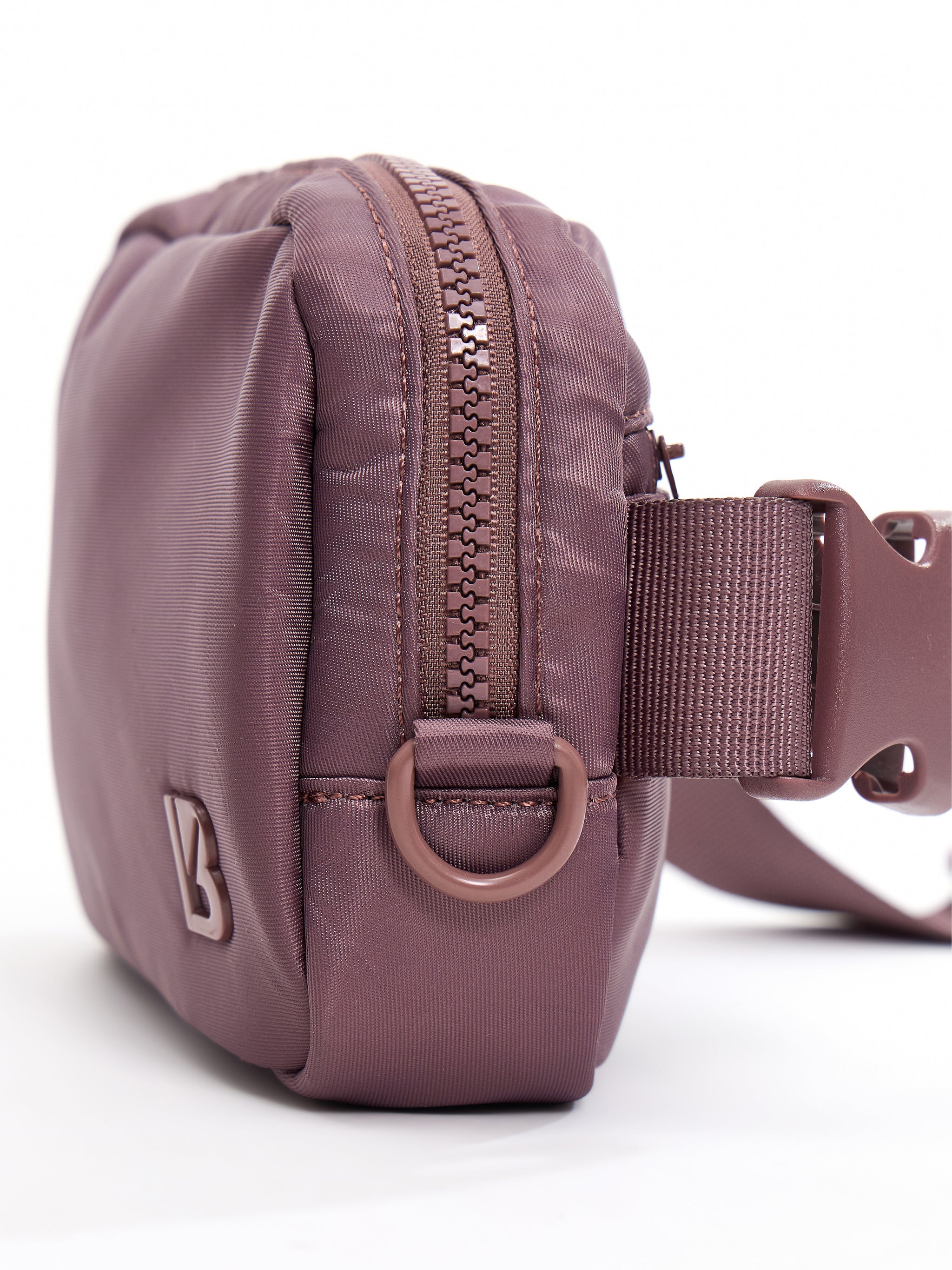 Breakthrough Belt Bag - Mocha Berry