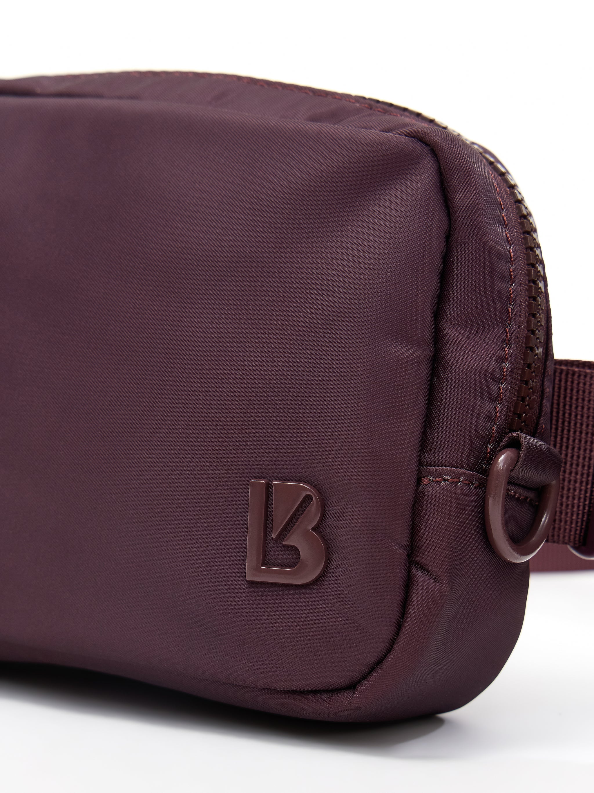 Breakthrough Belt Bag - Smoked Cherry