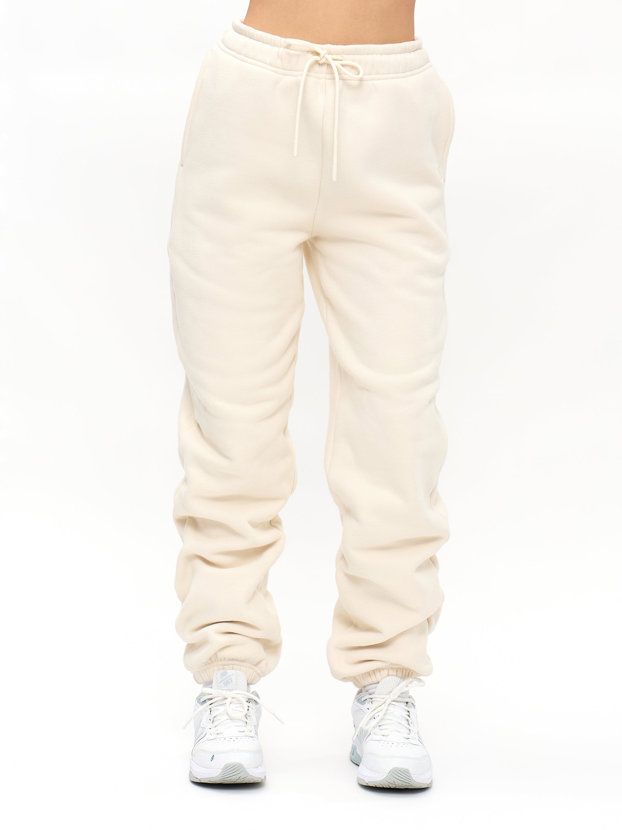 Plush Fleece Jogger - Oat Milk
