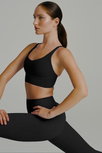 Poshknit Sports Bra - Onyx Black