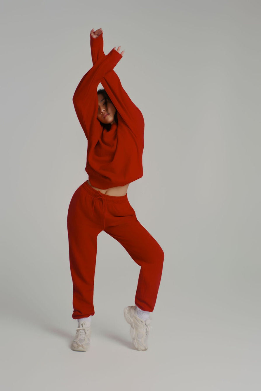 Threads Crew Pullover - Lipstick Red