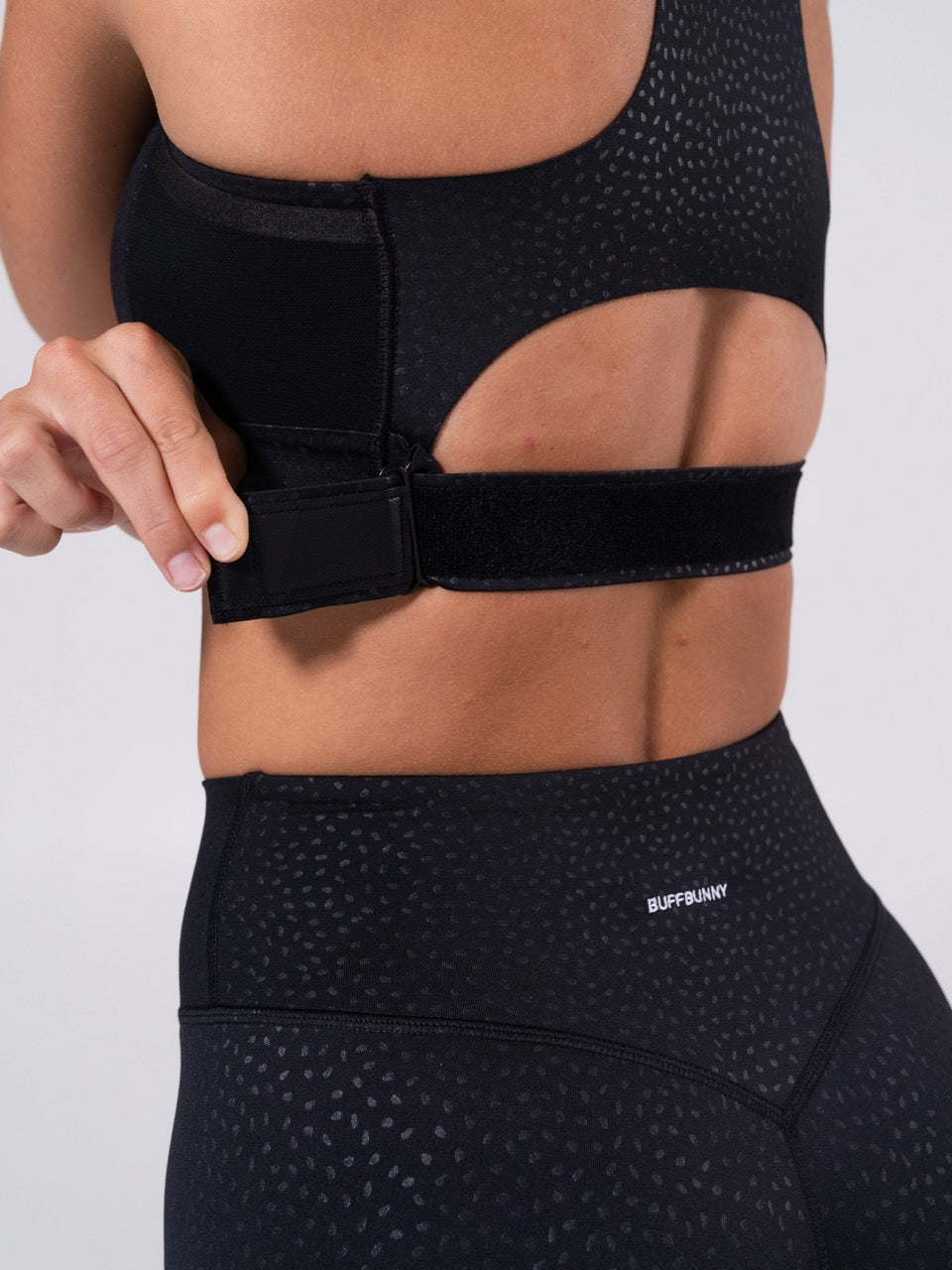 Wicked Zip Sports Bra - Embossed Bossy Print