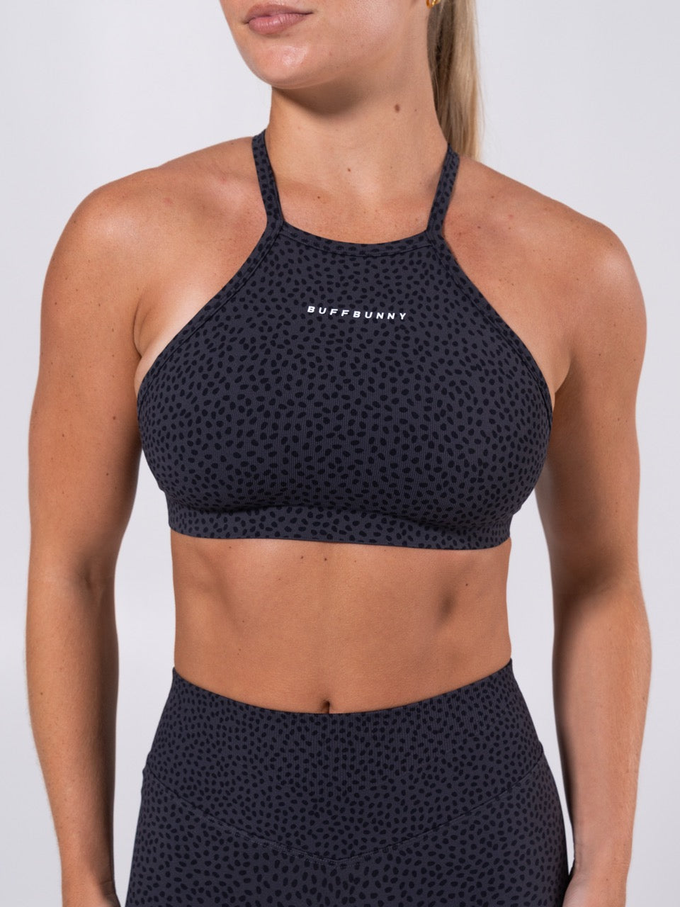 Flex Seamless Sports Bra - Black Bossy