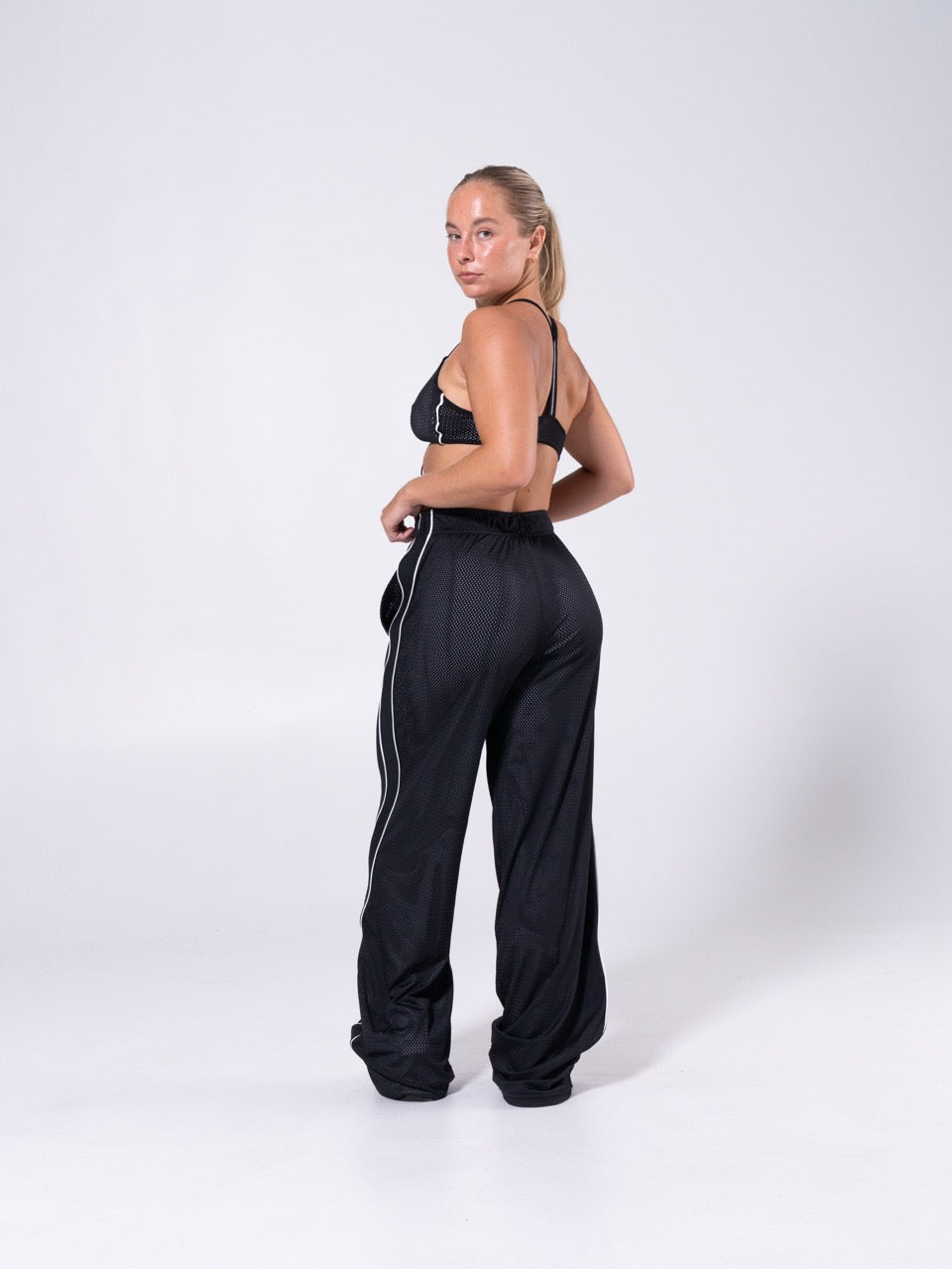 Sporty Spice Bra - Onyx Black