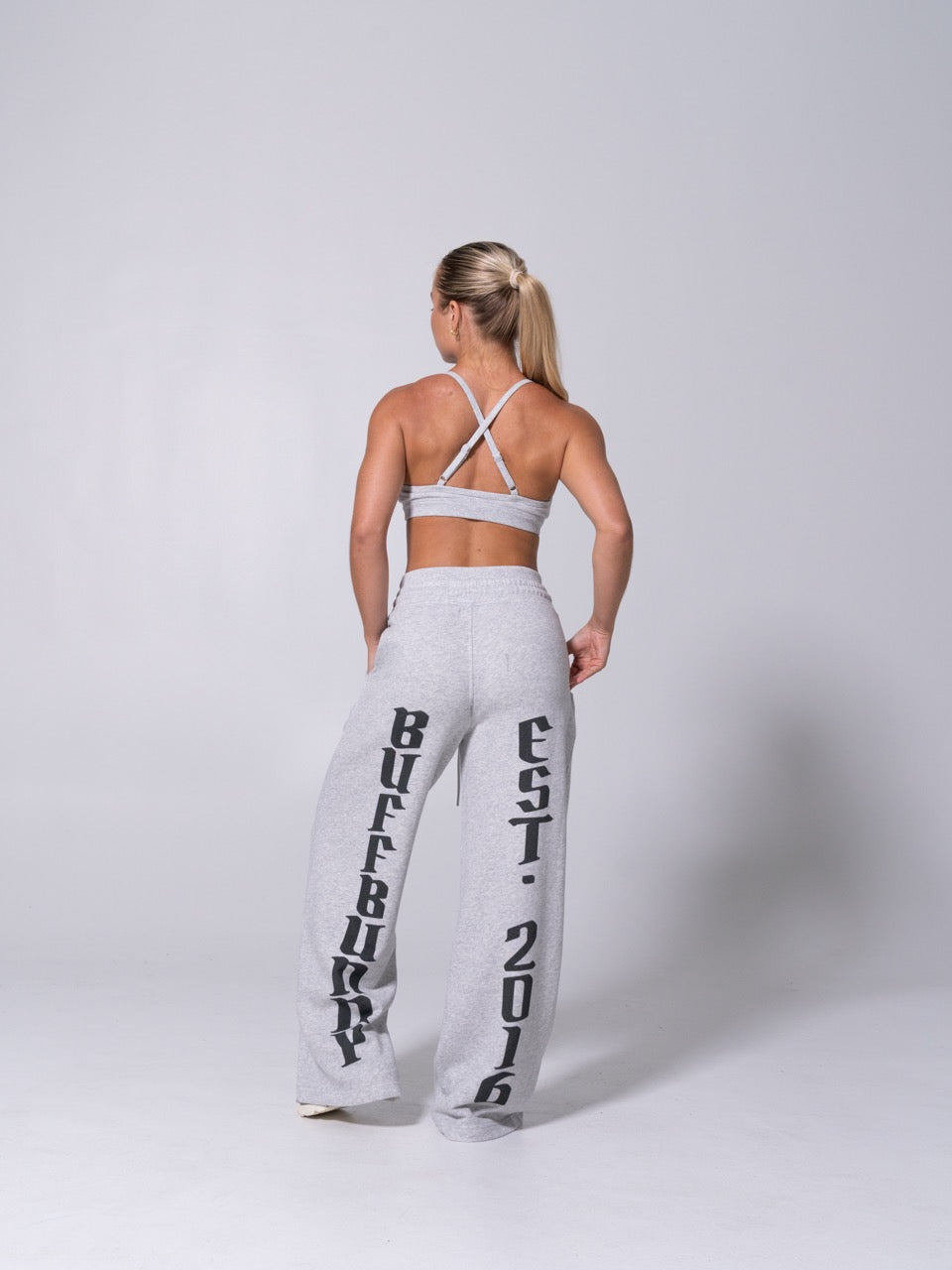 Layers Straight Leg Sweatpant - Heather Grey