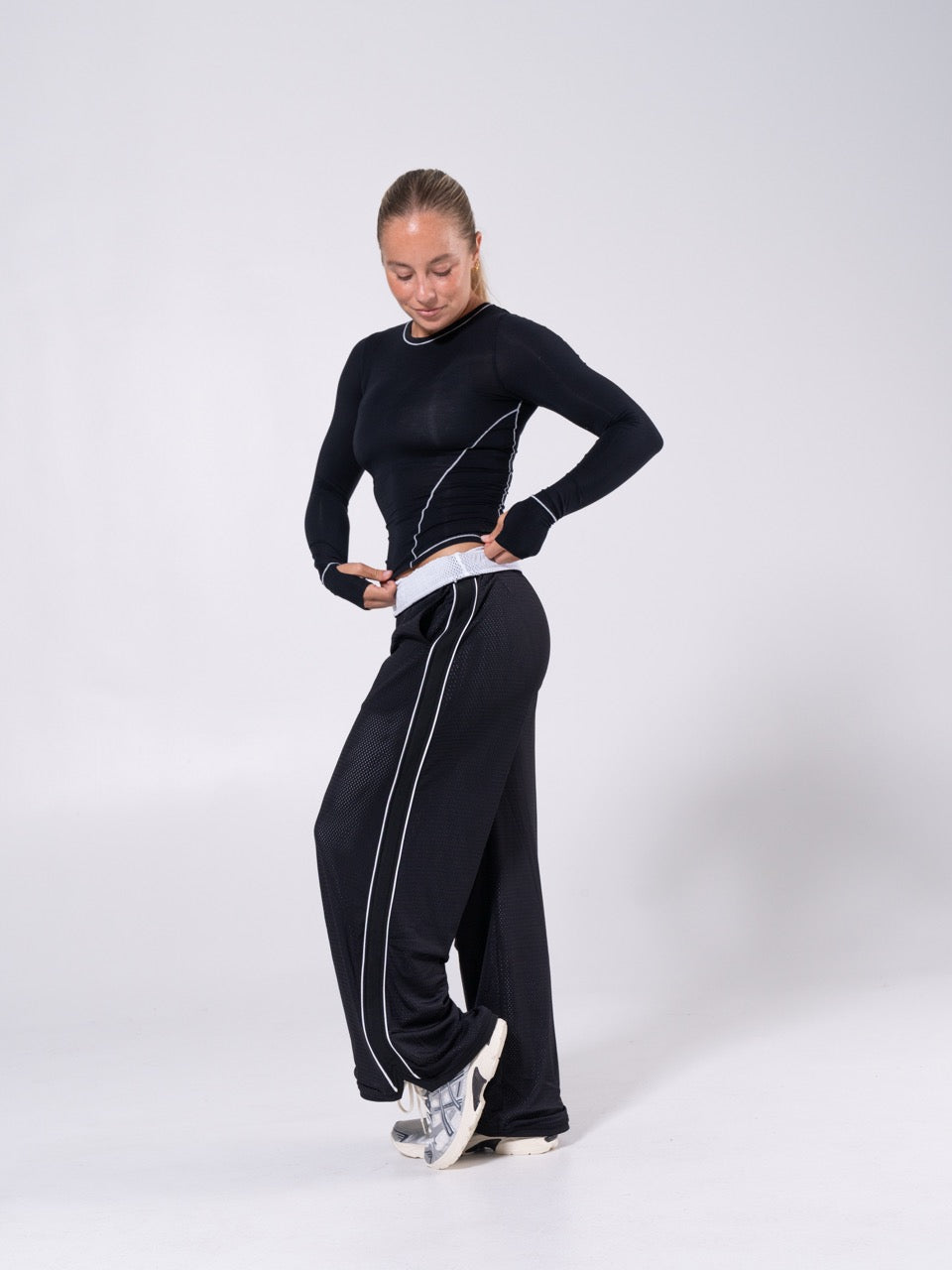 Halo Long Sleeve Hip Tee - Black and White