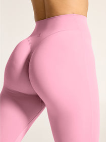 Aggressive Scrunch Legging - Bloom