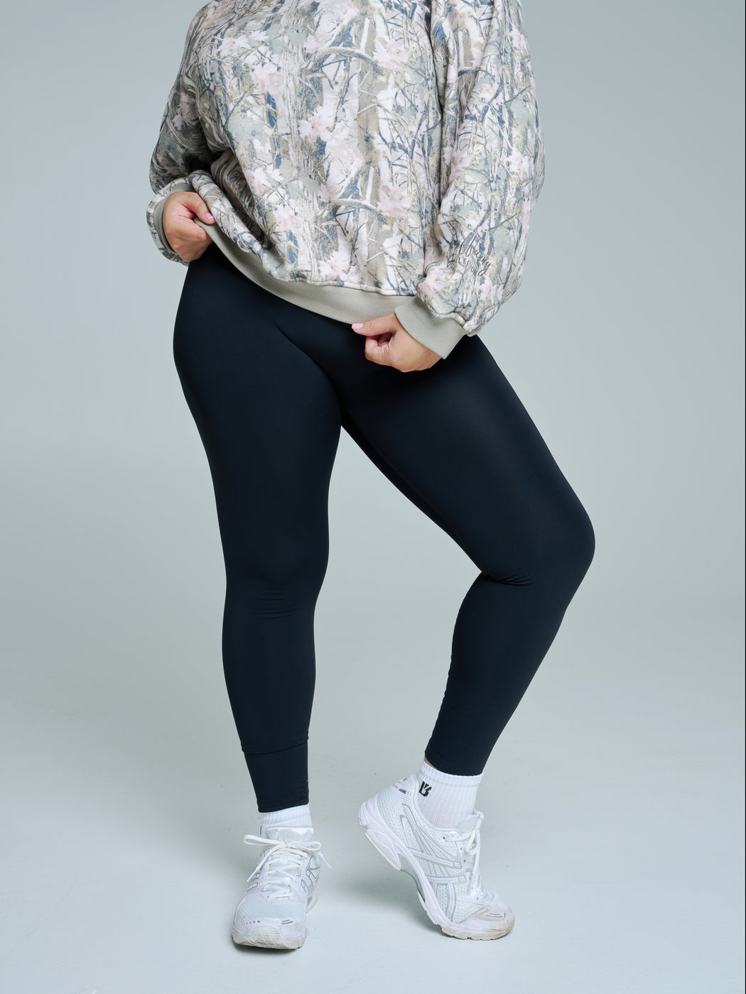 Plush Fleece Crew Pullover - Pink Camo