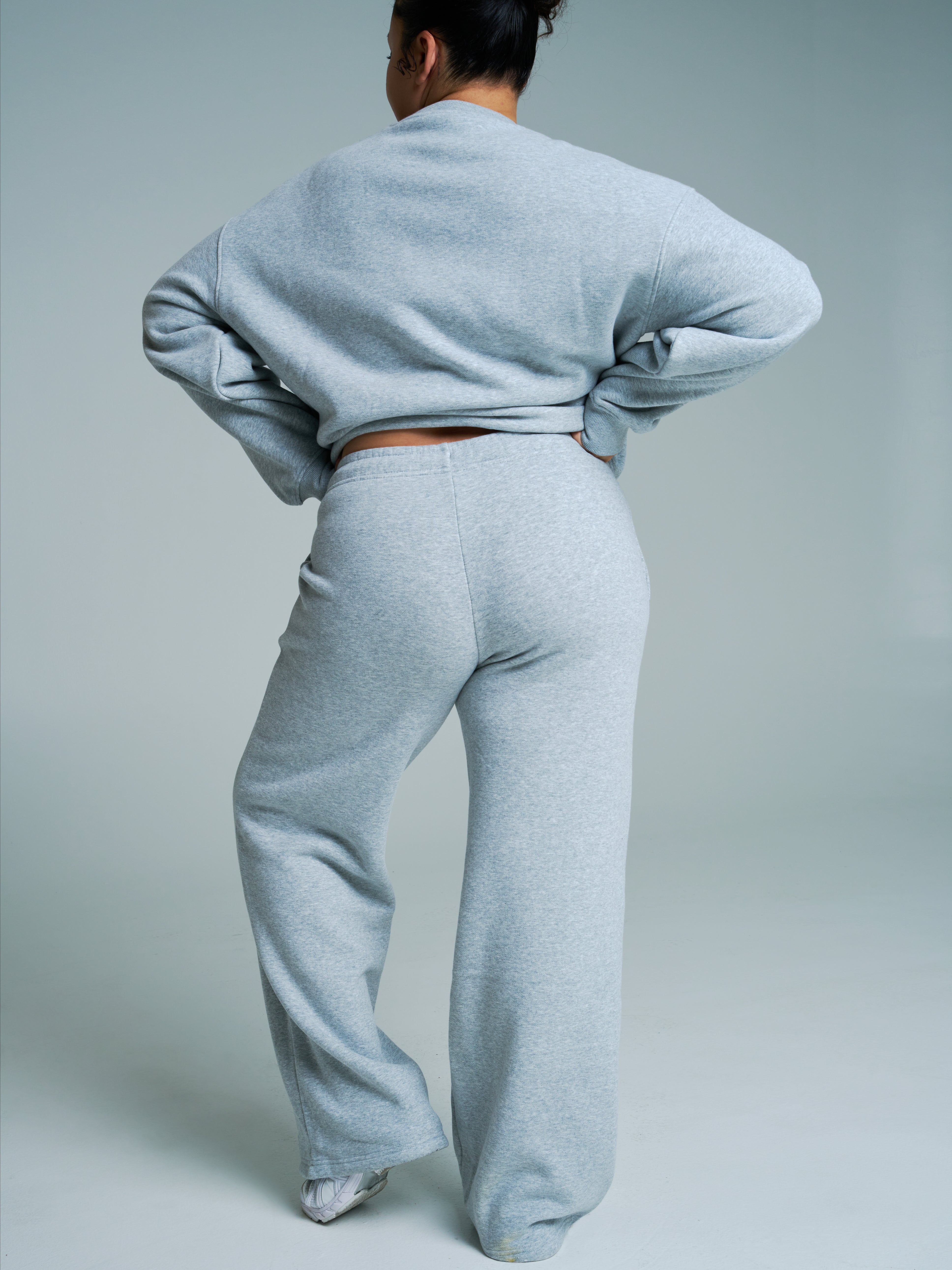 Plush Fleece Crew Pullover - Heather Grey