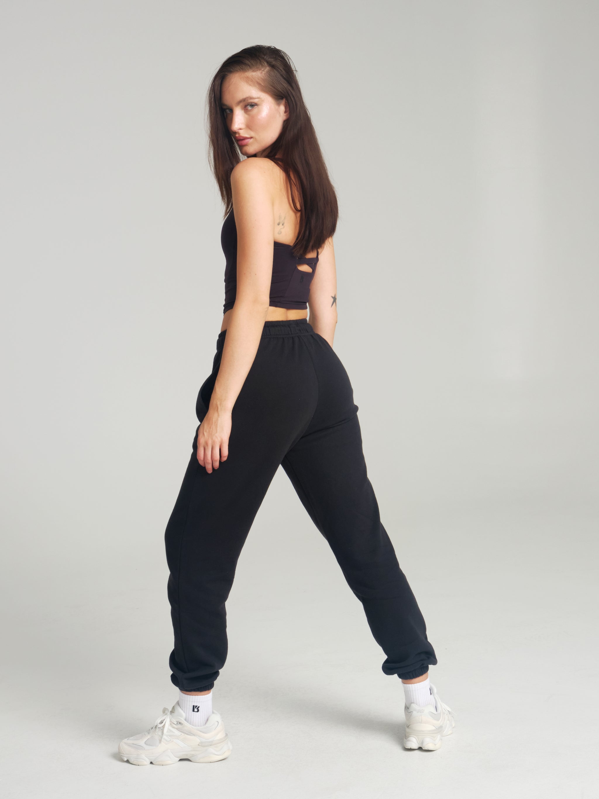 Threads Jogger Sweatpant - Onyx Black