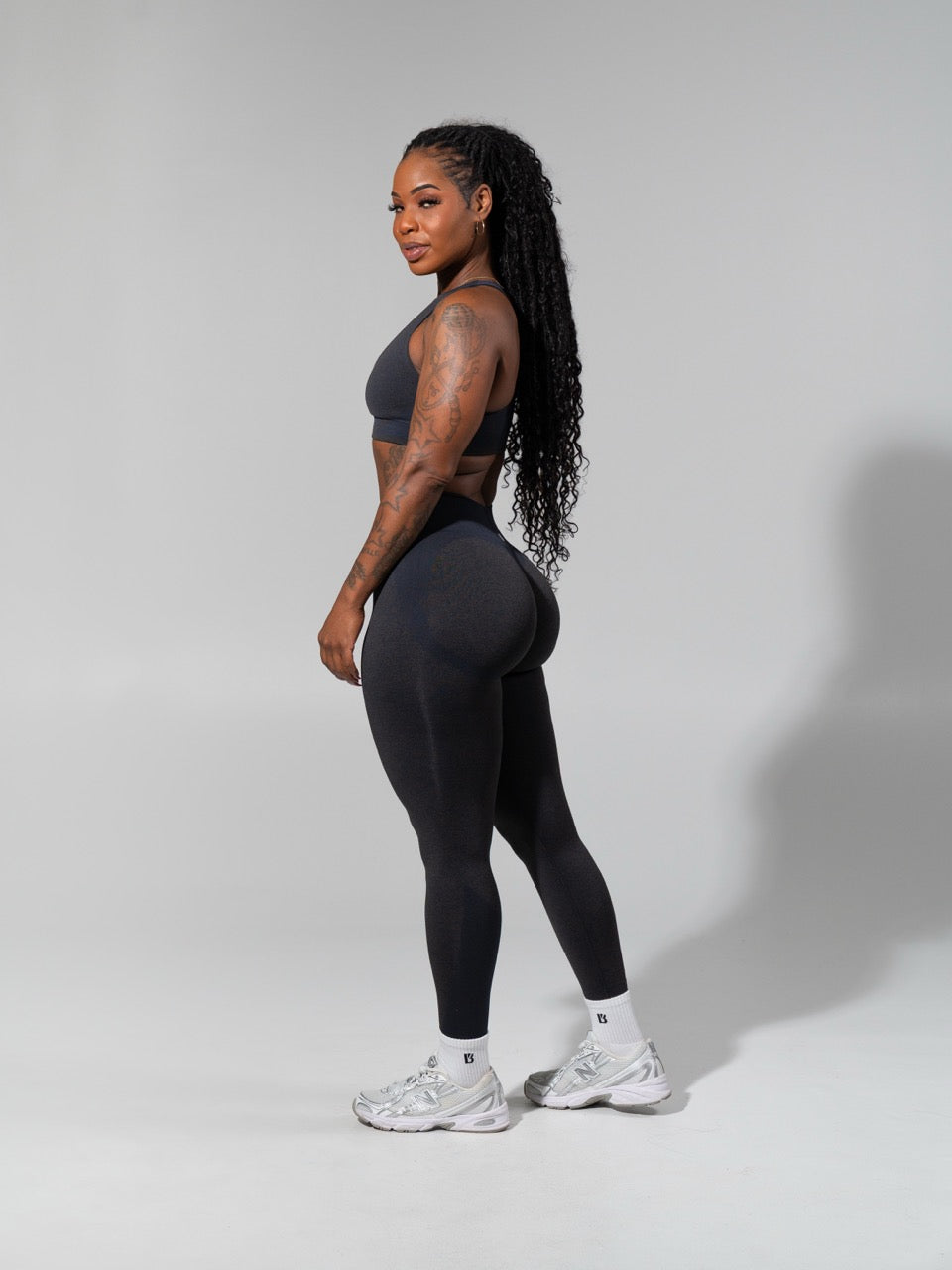 Shade Seamless Legging - Heather Black and Charcoal