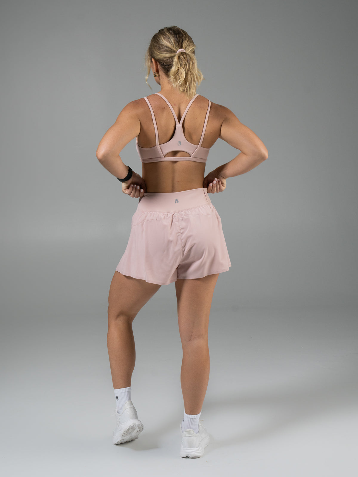 Momentum Short 3" Liner - Strawberry Milk