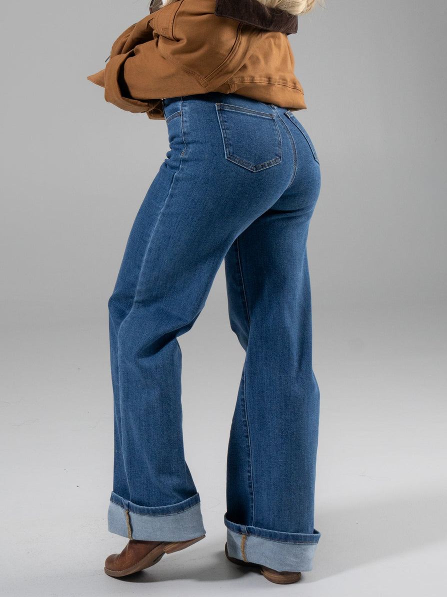 Cheeky Straight Leg High Rise Jeans - Medium Wash