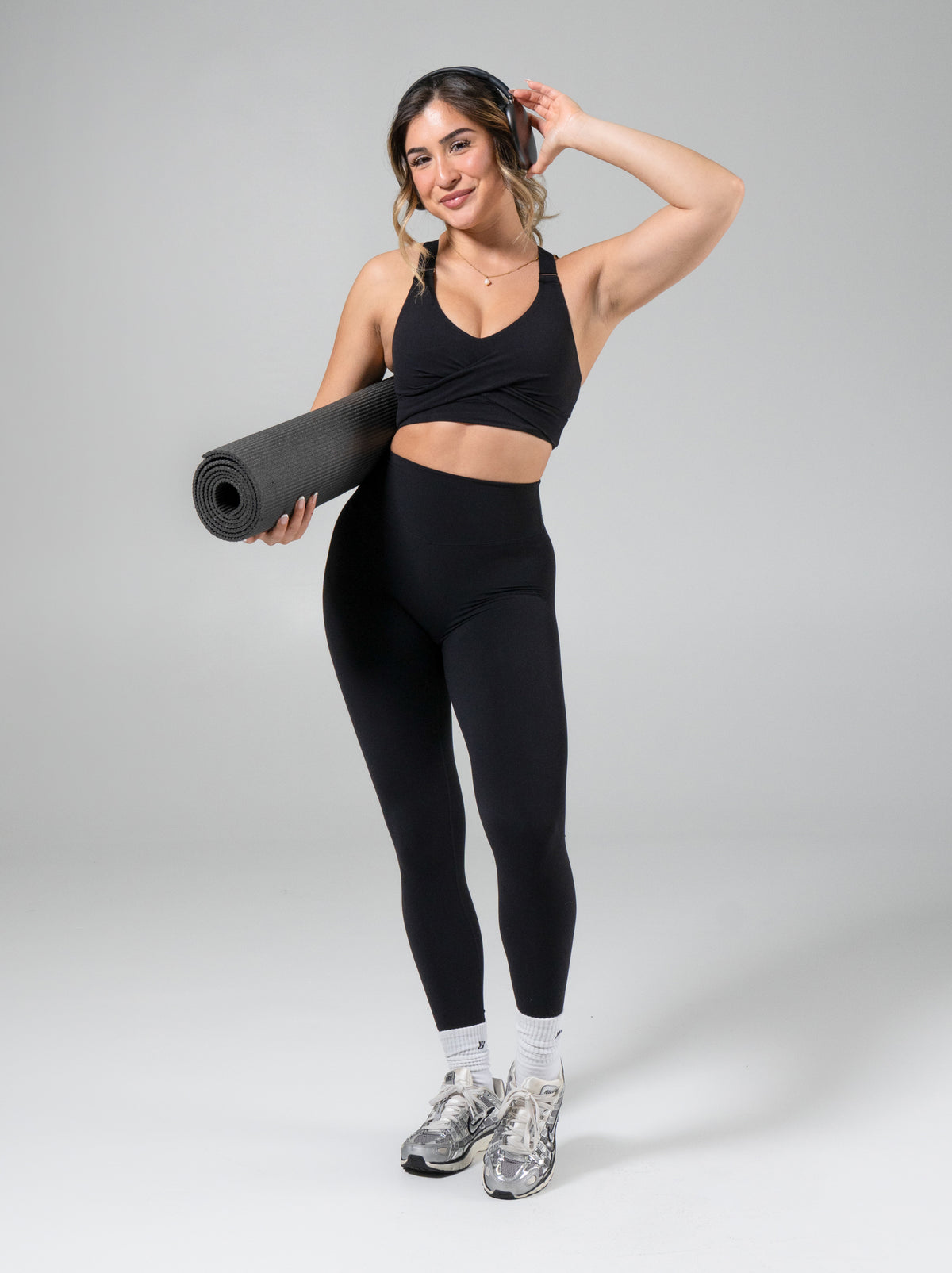 Candy Wrap Sports Bra - Onyx Black