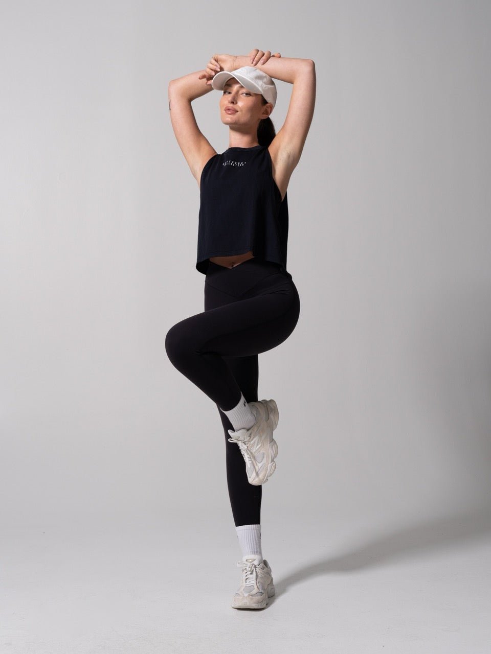 Essential Waist Tank - Onyx Black