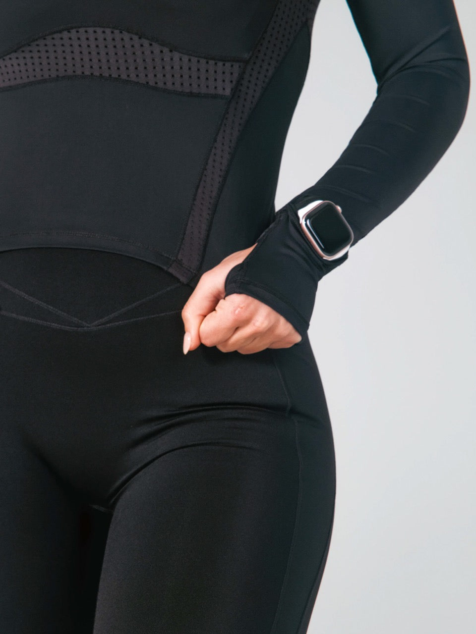 *PREORDER* Storm Hip Top - Onyx Black