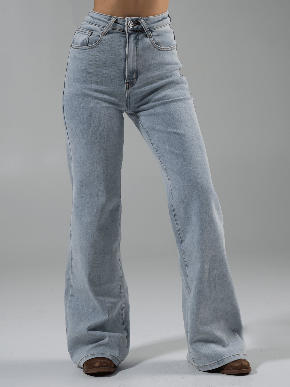Cheeky Straight Leg High Rise Jeans - Light Wash