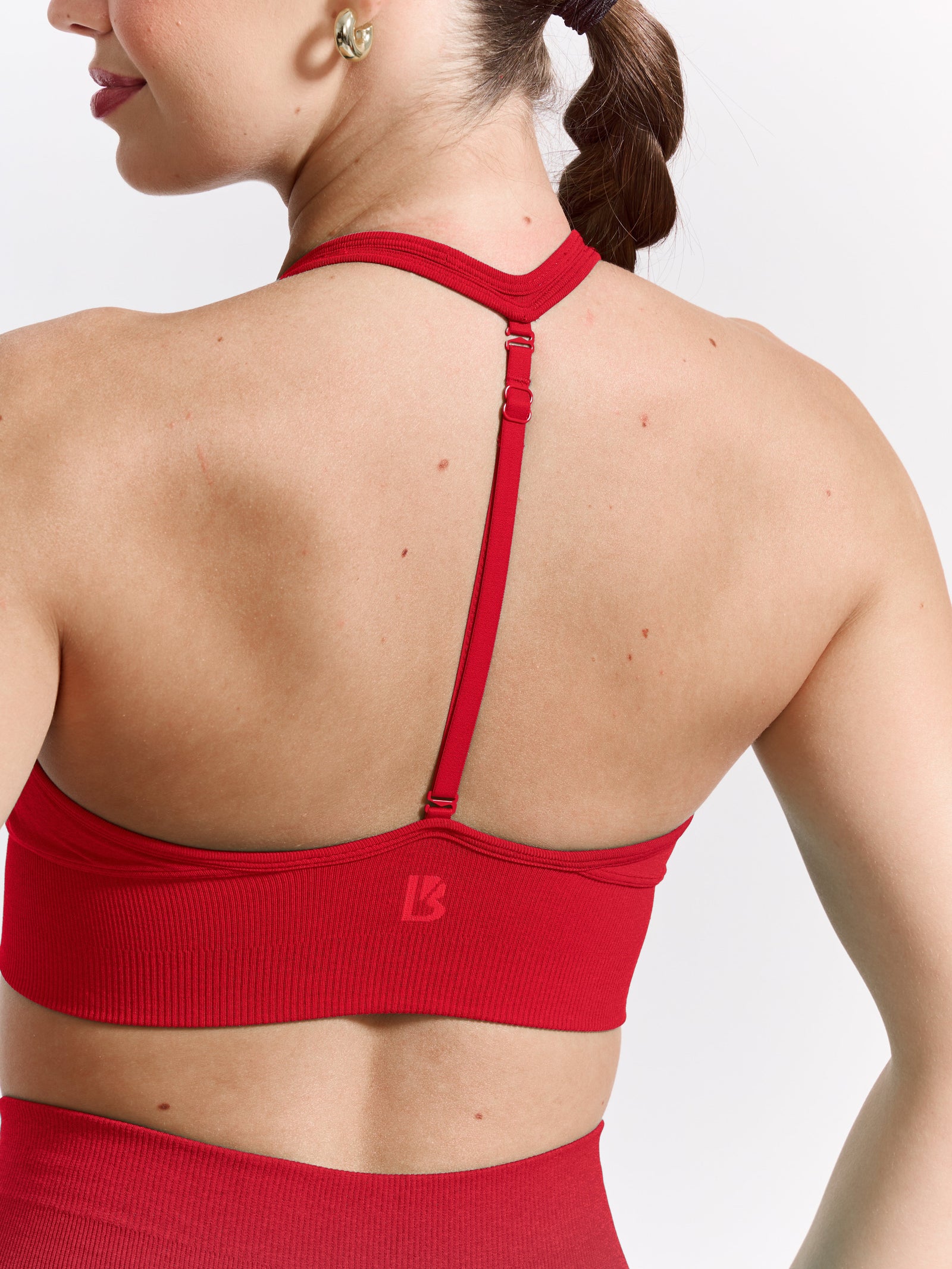 Halter Seamless Sports Bra - Salsa Red Halter Seamless Sports Bra - Salsa Red